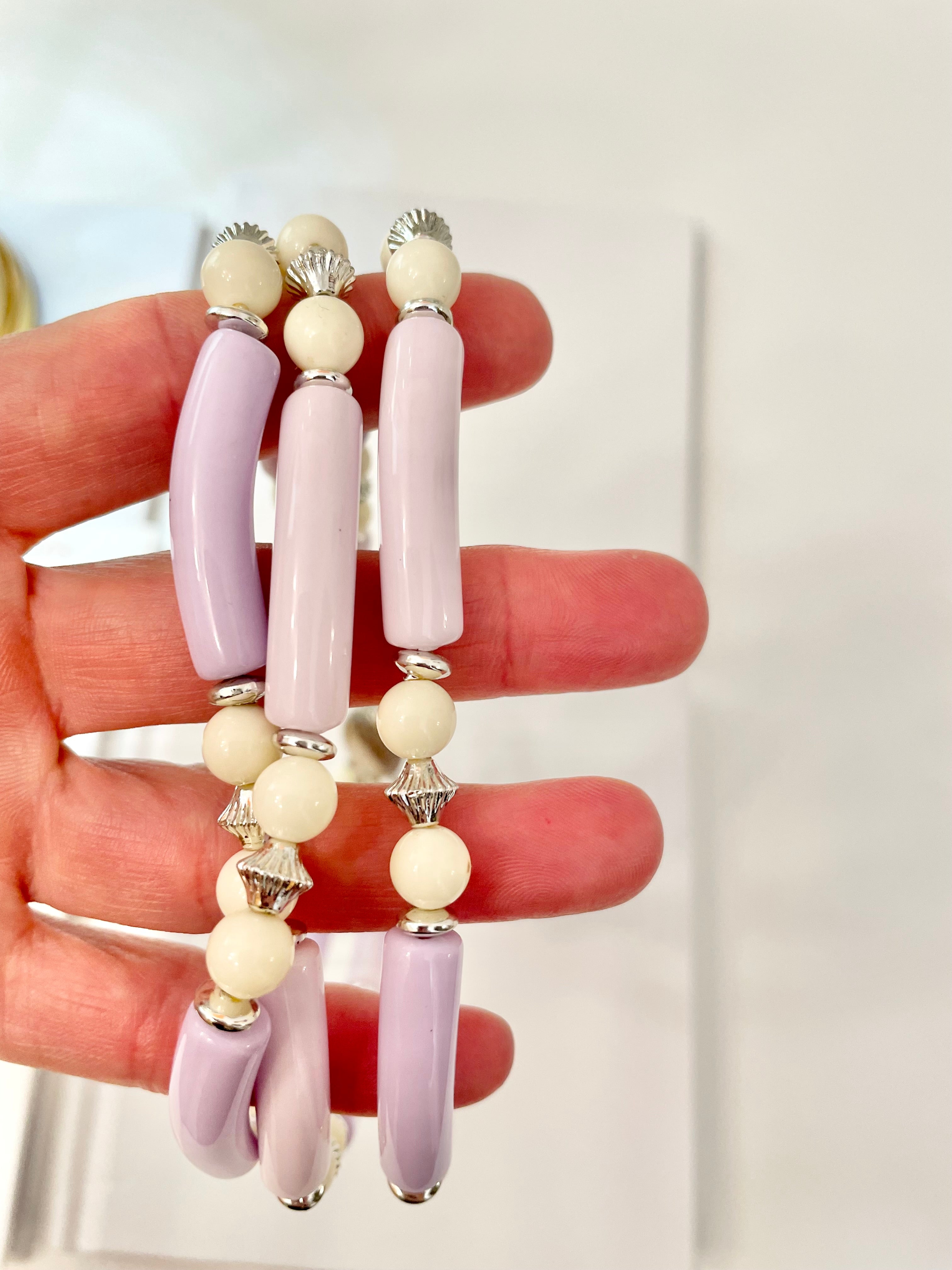 This 1960's soft purple multi strand delightful necklace is so feminine, and so chic... love this color story.