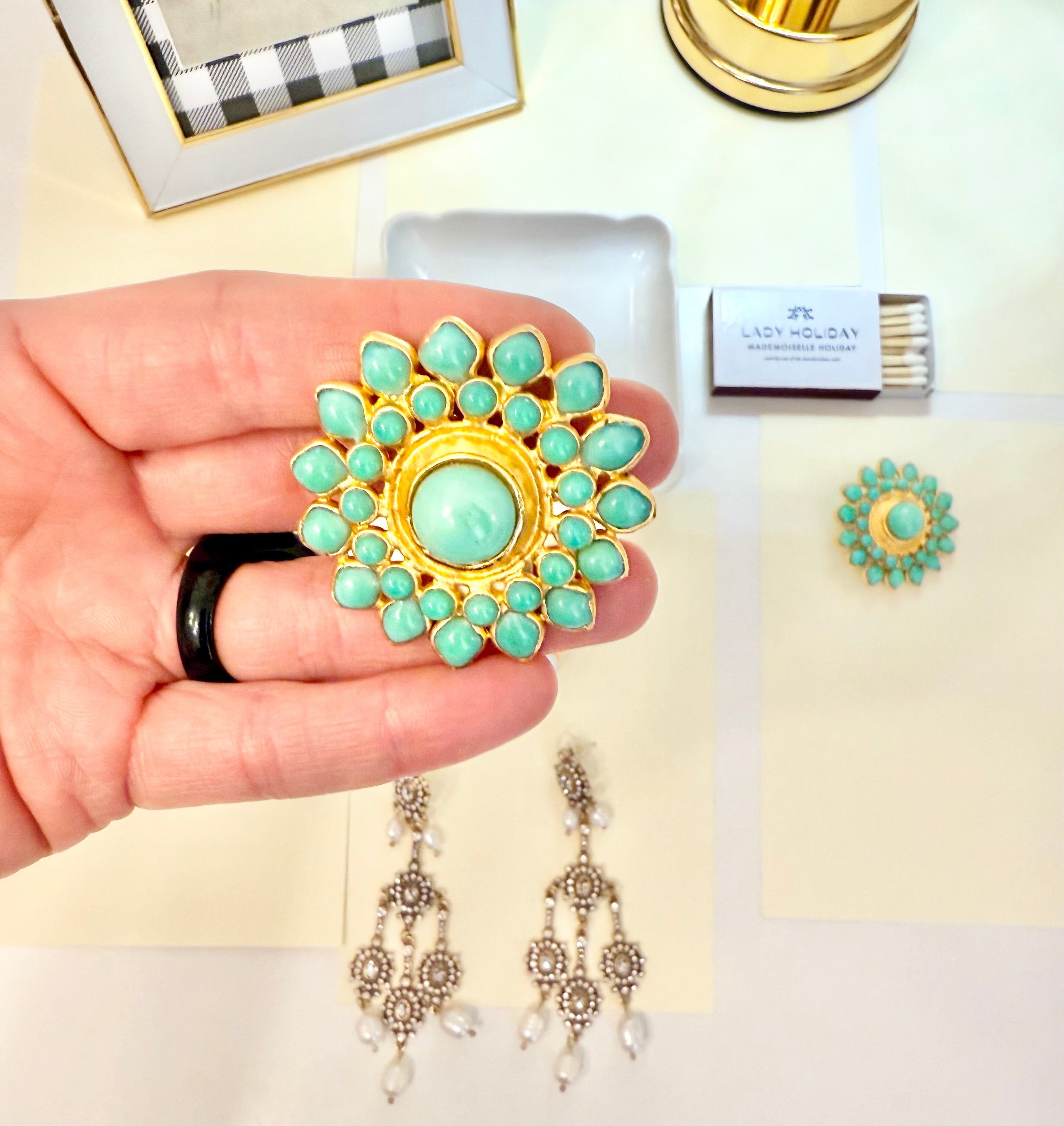 These are classy rare Italian gripoix stunning earrings....