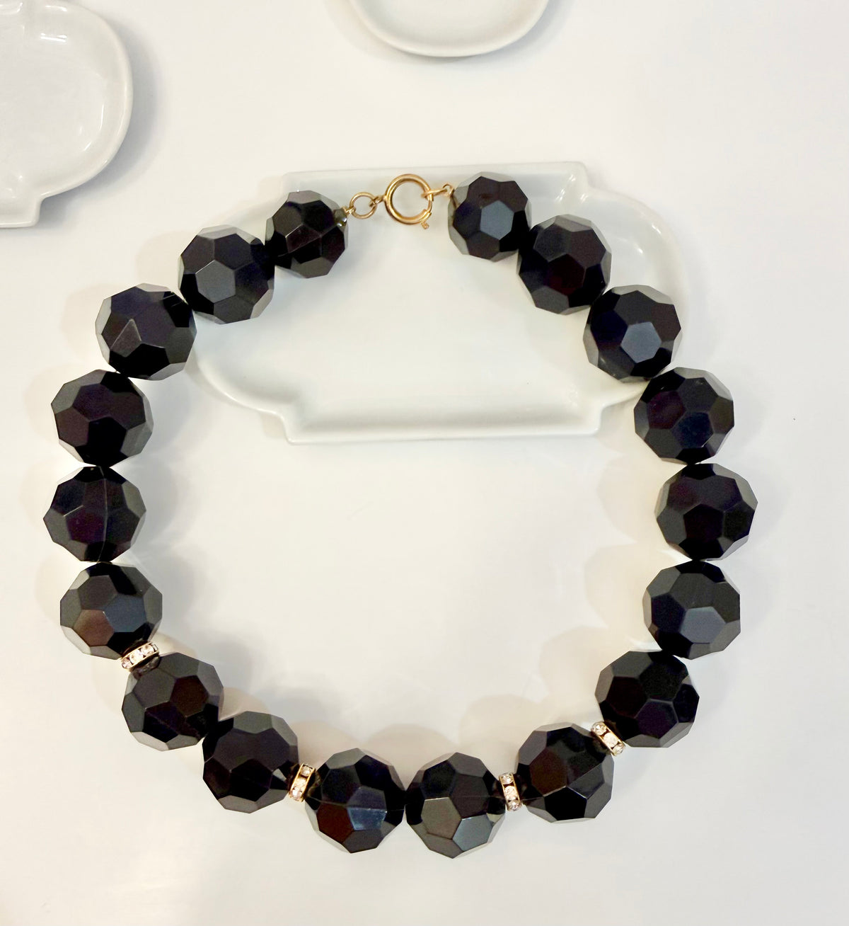 The most divine faux faceted onyx resin statement necklace....timeless