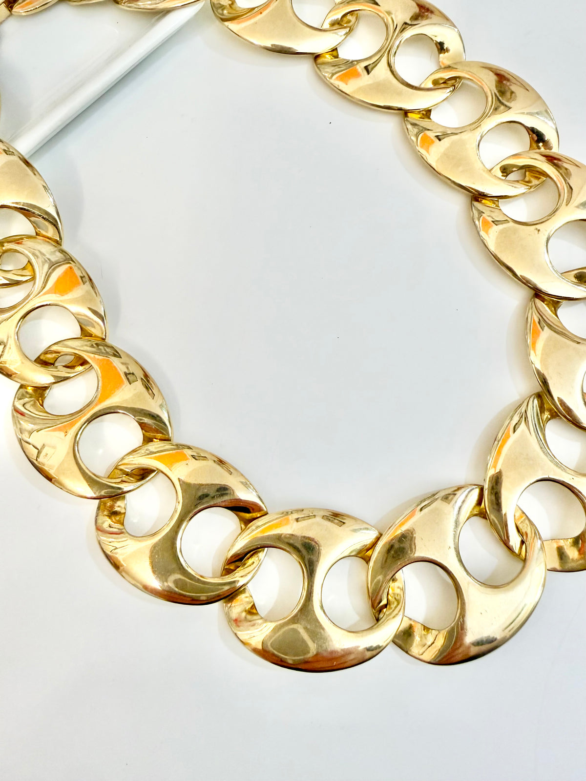 That social butterfly and her love of the classic mariner chain necklace....timeless