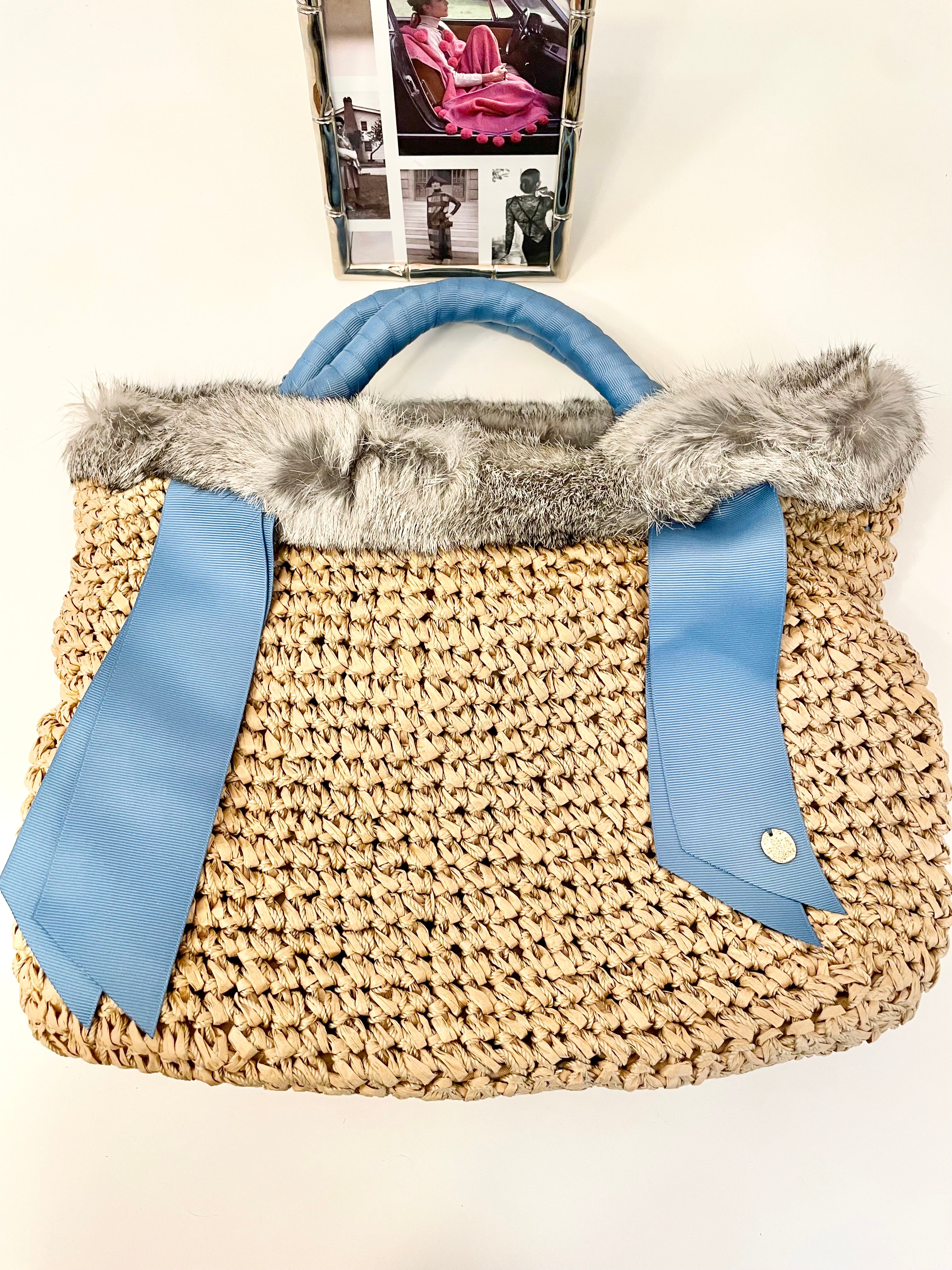 Ladies on Holiday and her love of a sassy fur bag...
