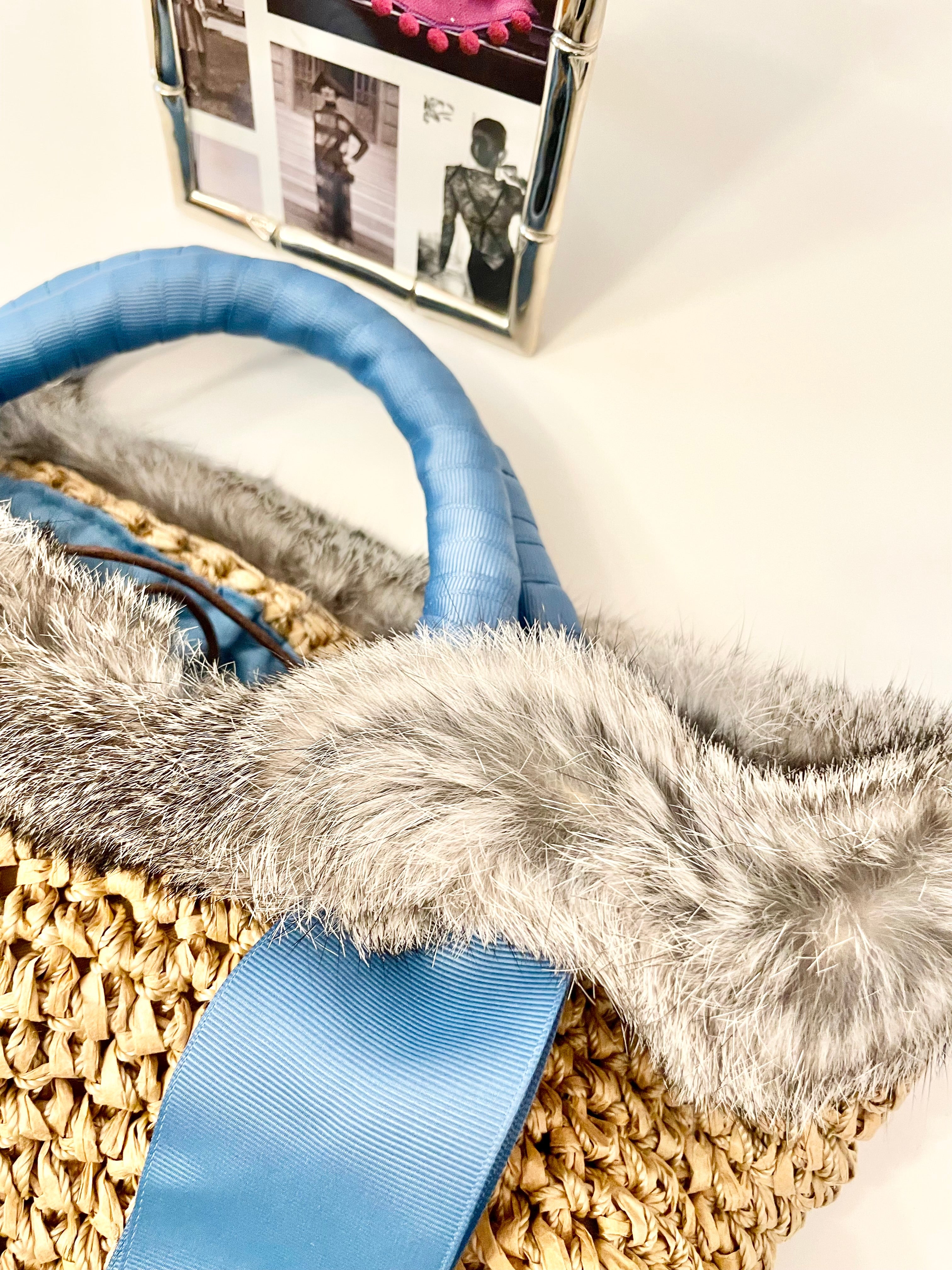 Ladies on Holiday and her love of a sassy fur bag...