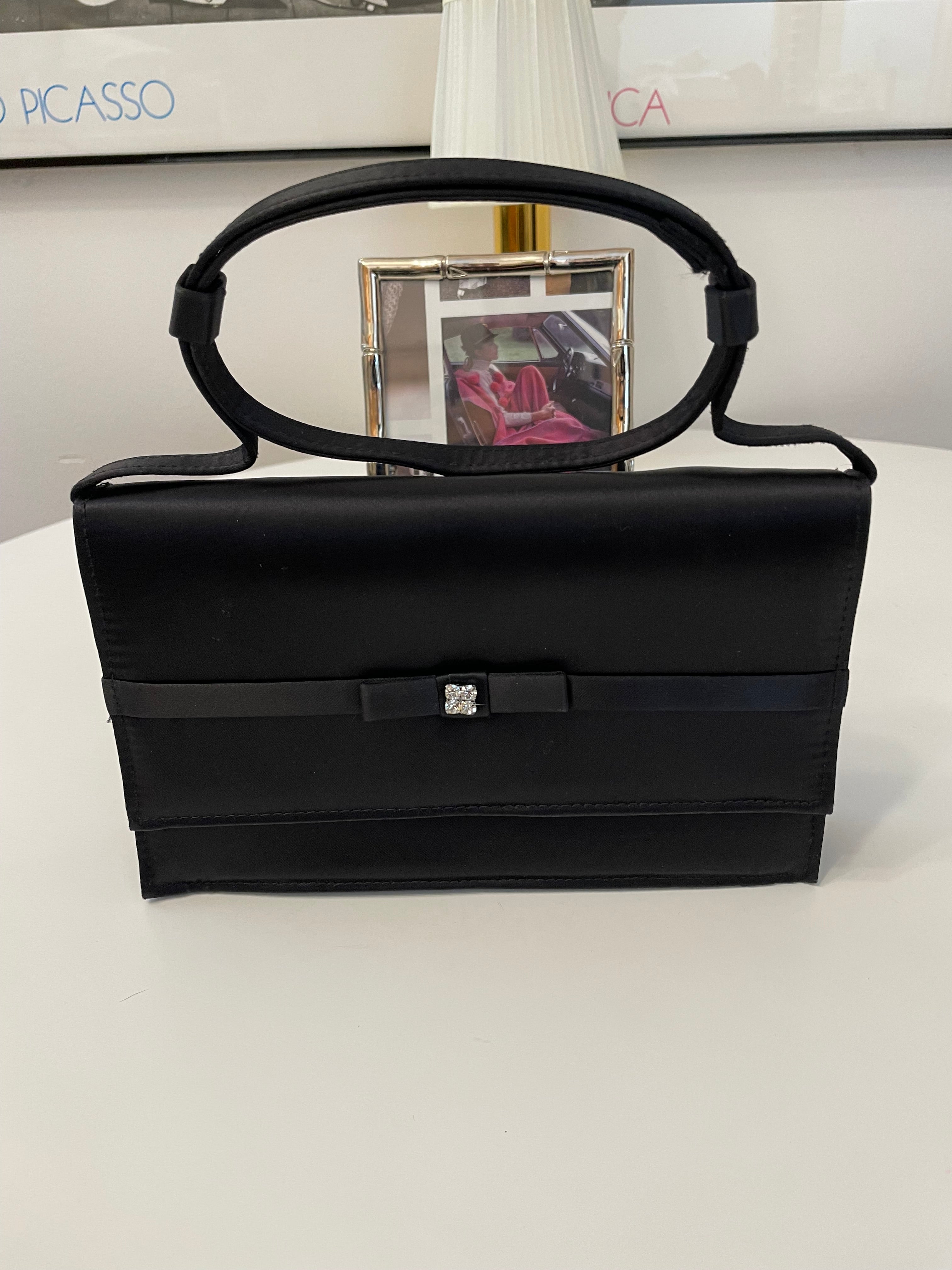 1960's Breakfast at Tiffany's bag... so elegant