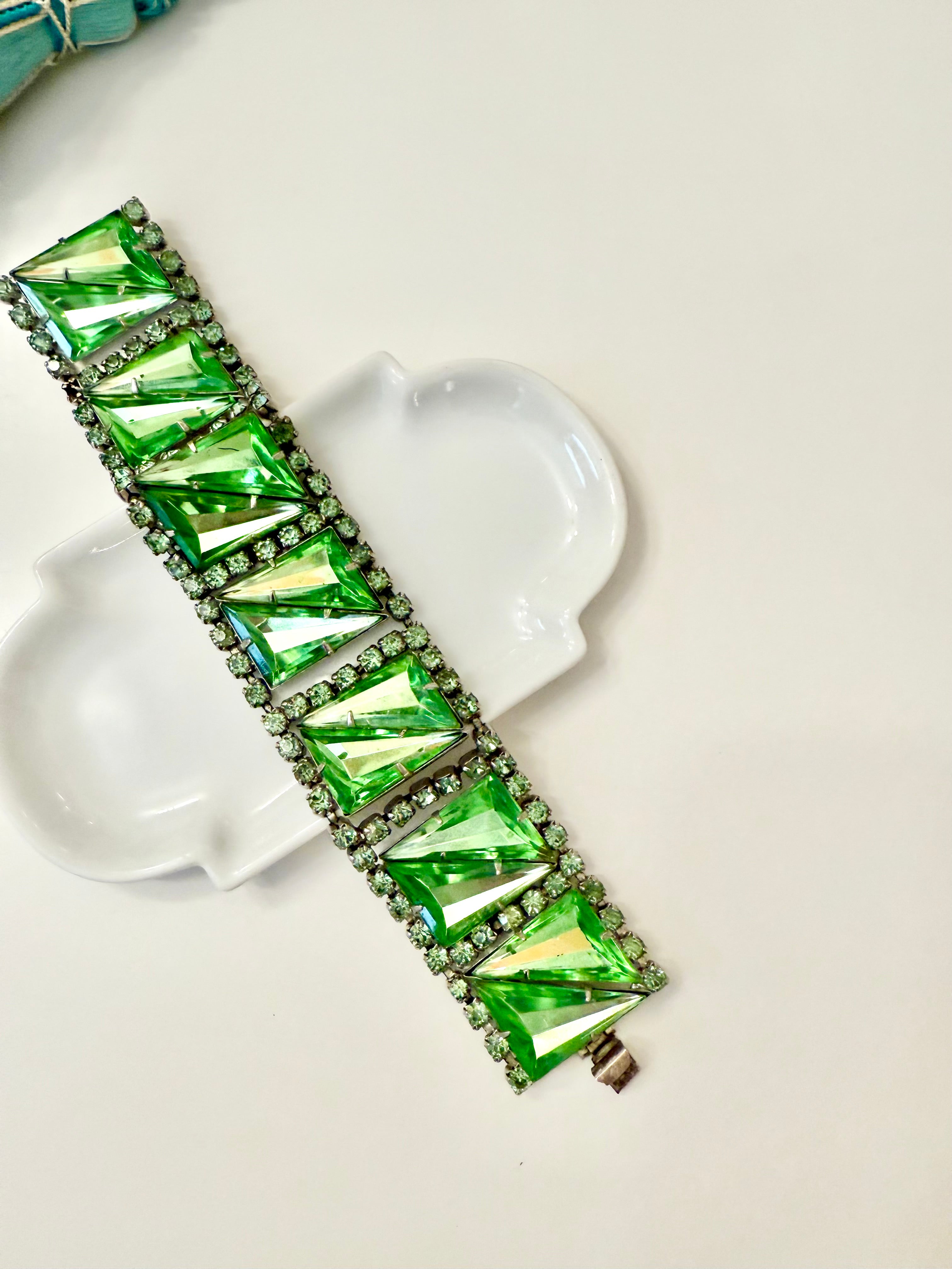 The heiress and her love of green!