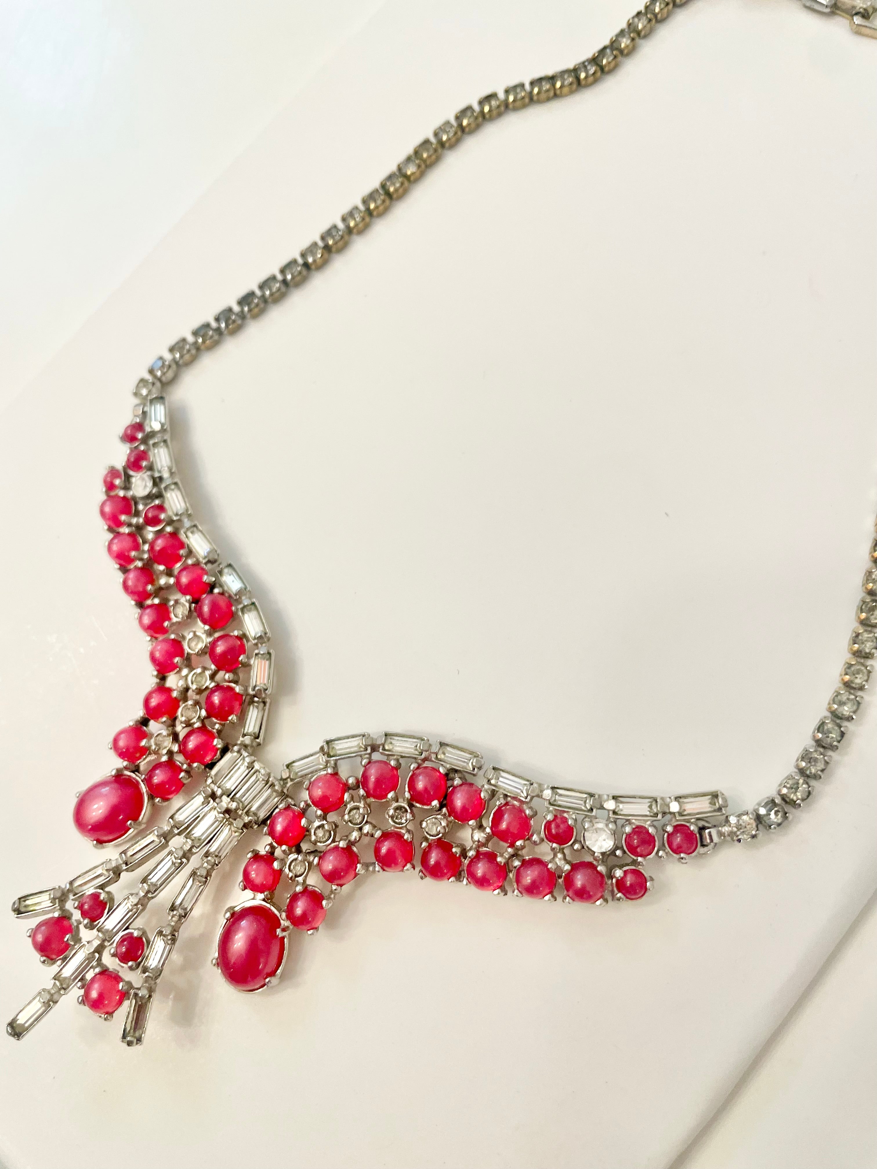 Flirty gal and her divine dressy necklace.. so divine