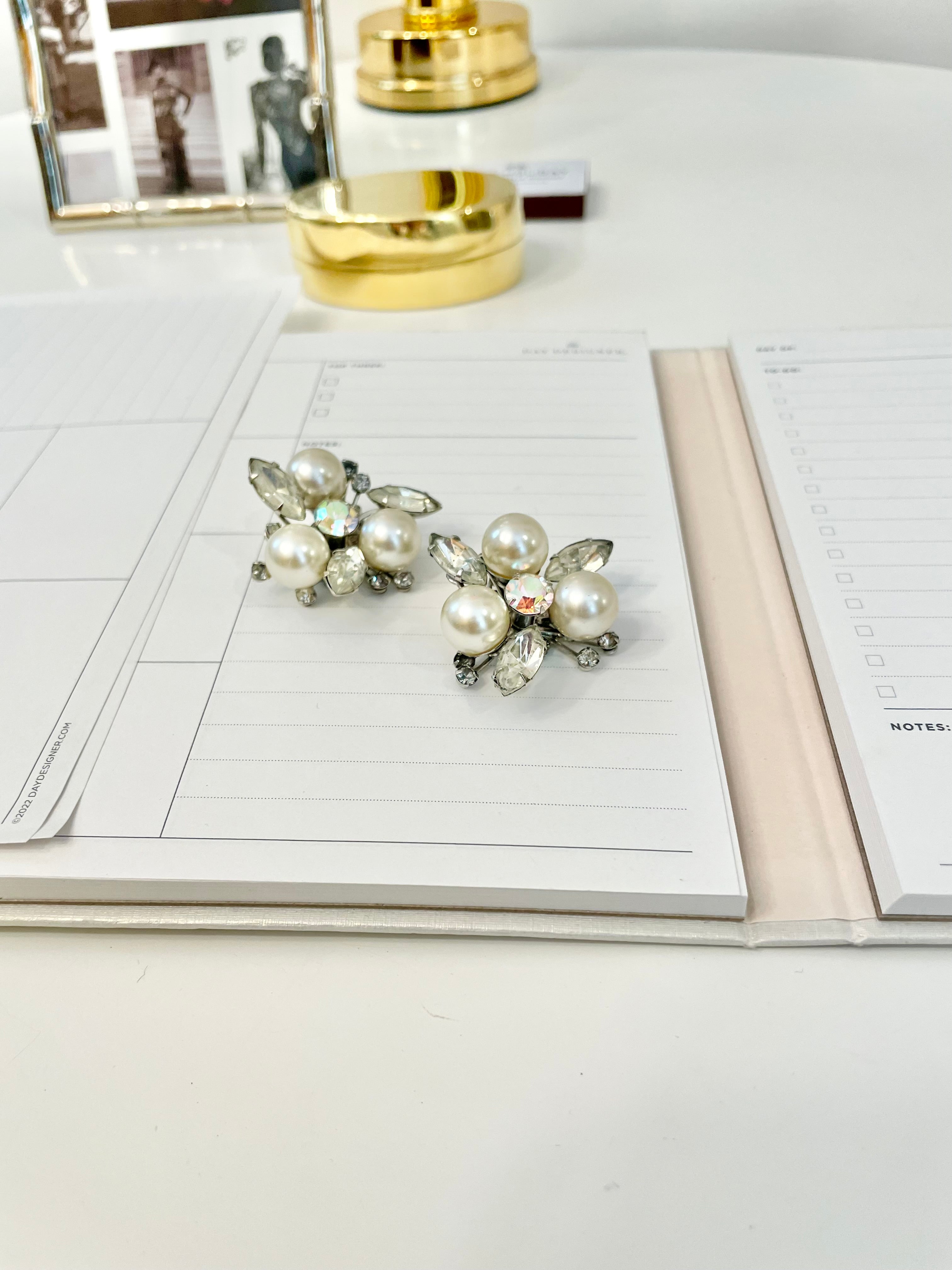 1960's Stunning Judy Lee pearl delights!