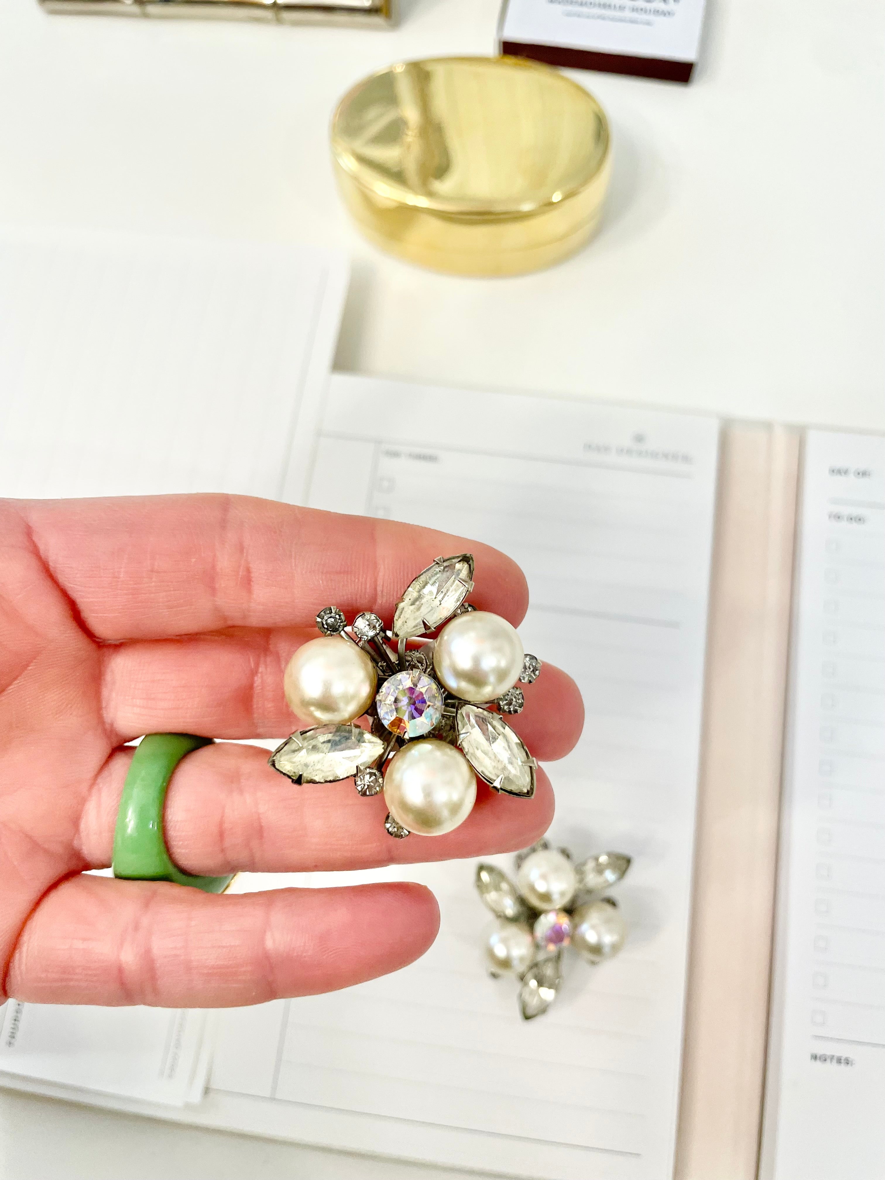 1960's Stunning Judy Lee pearl delights!