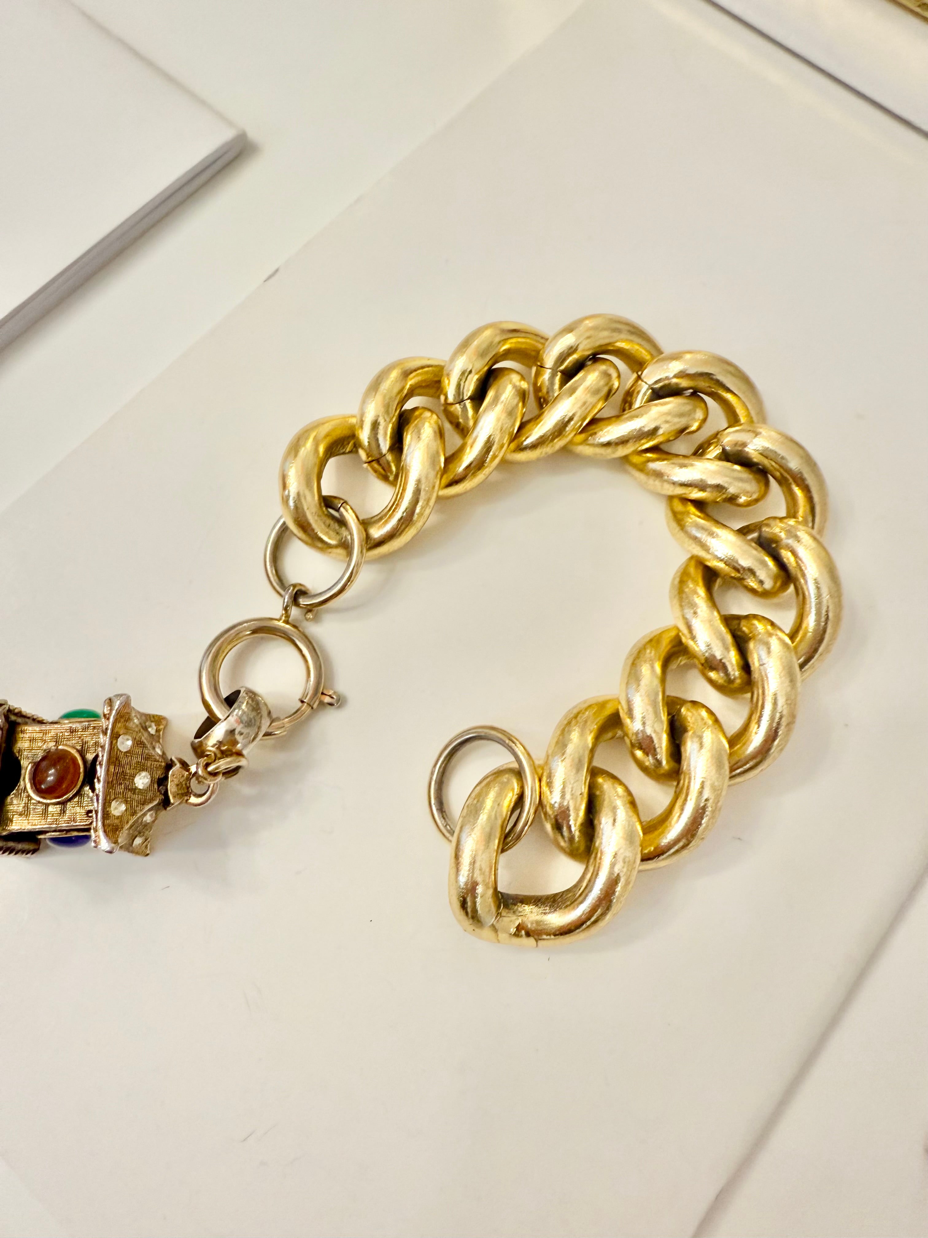 The most charming gold link bracelet... so extraordinary.