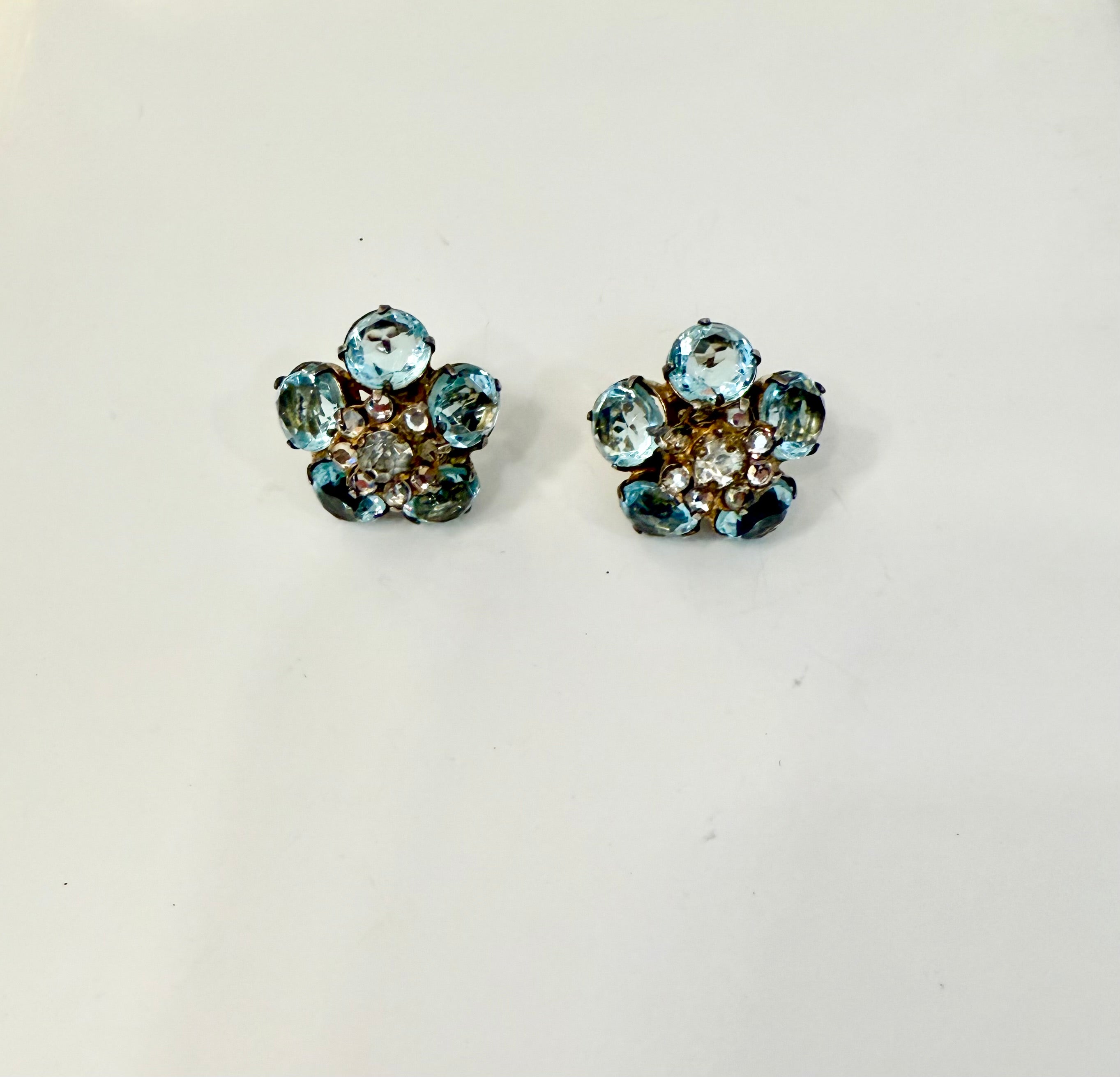 1940's aquamarine glass flower button earrings.... so elegant
