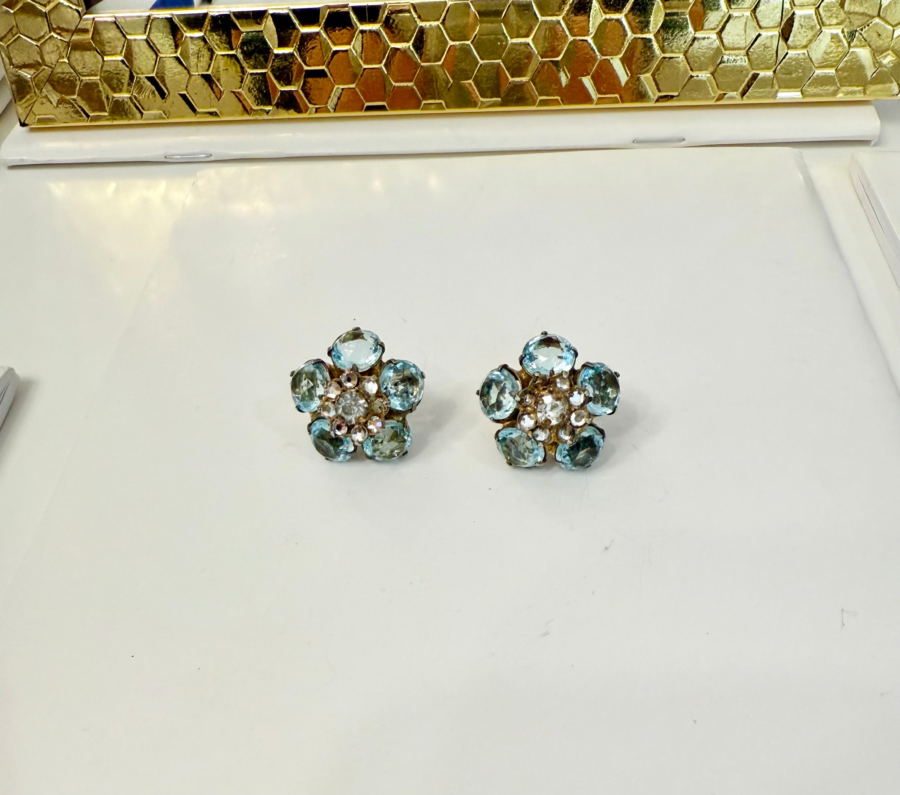1940's aquamarine glass flower button earrings.... so elegant
