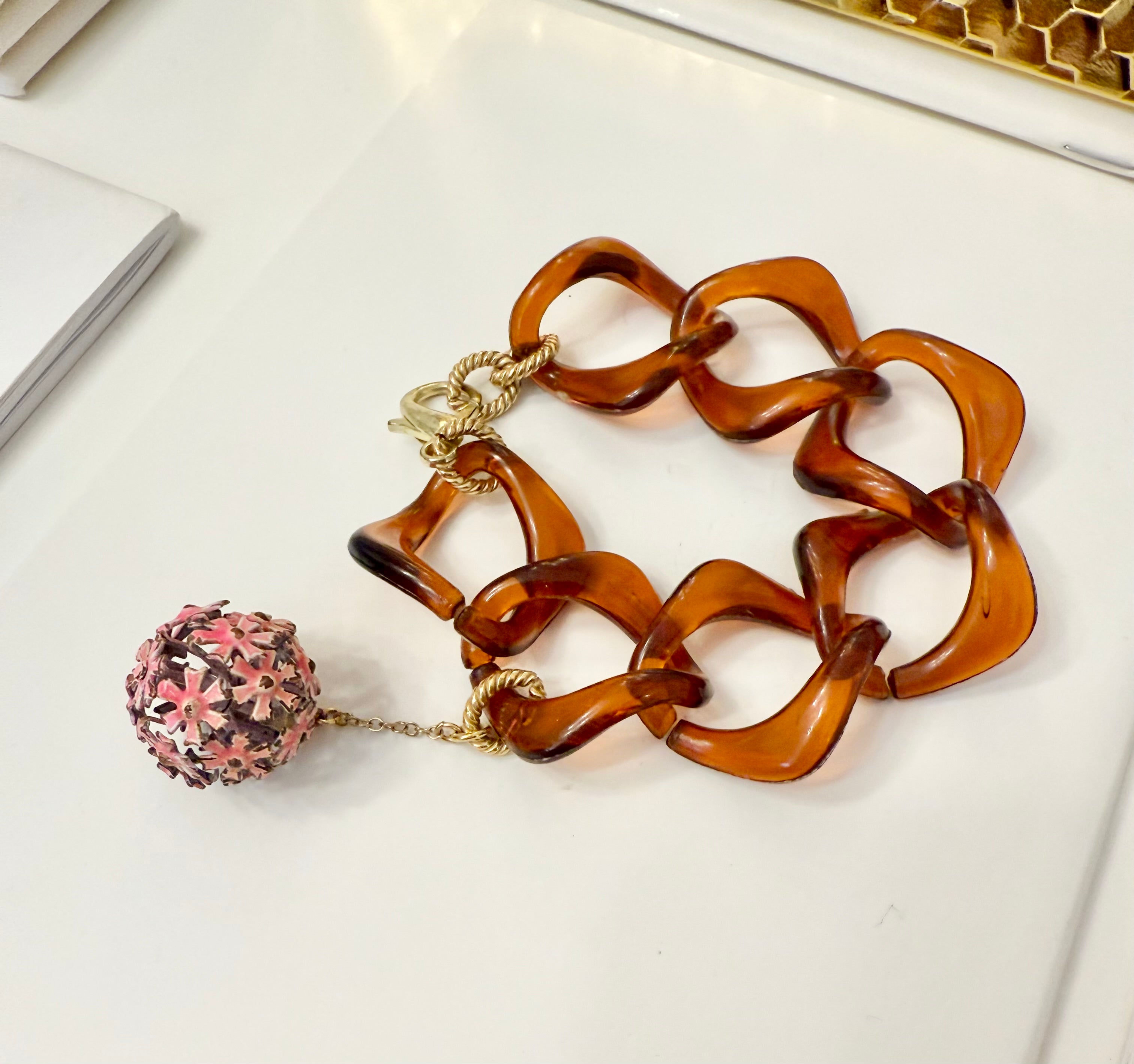 1960's most delicious faux tortoise link charm bracelet... what a classy little number!