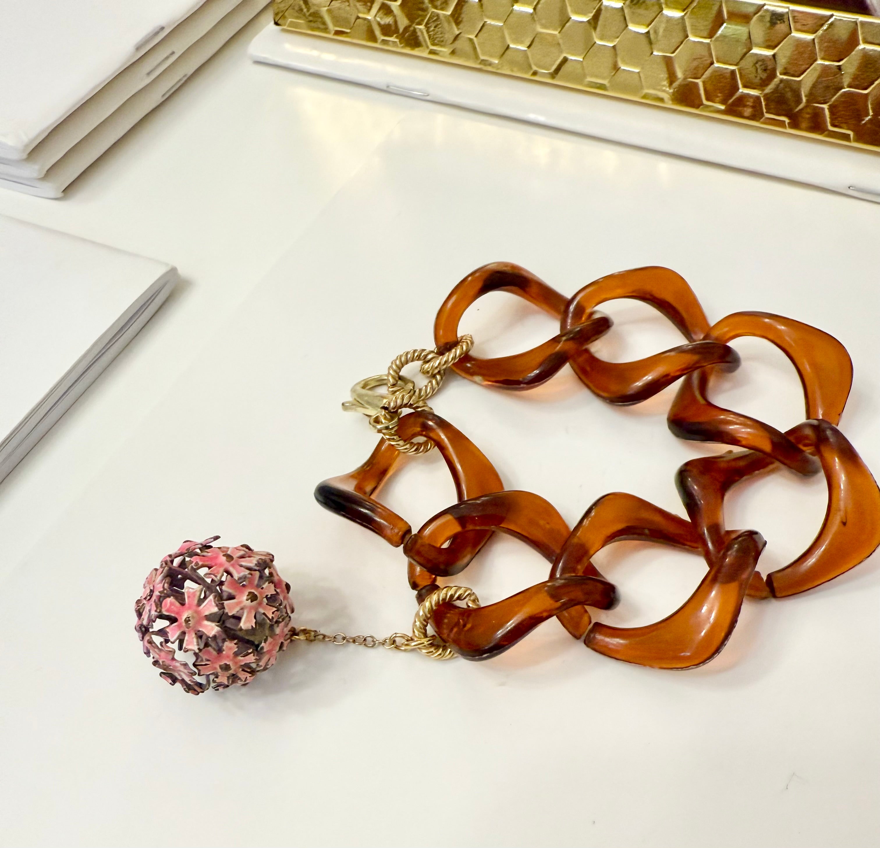 1960's most delicious faux tortoise link charm bracelet... what a classy little number!