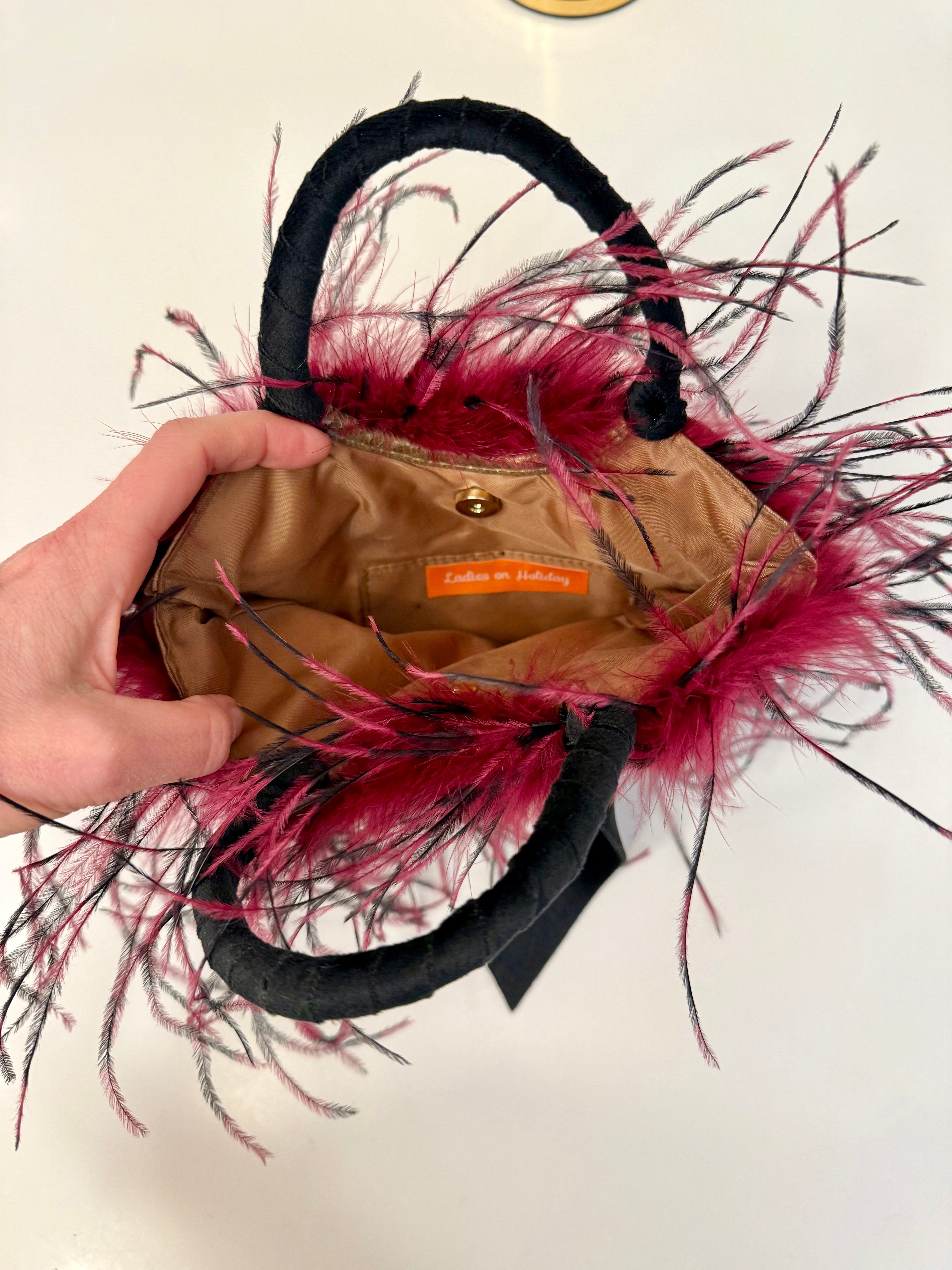 The most divine ostrich feather evening bag.... so sassy!