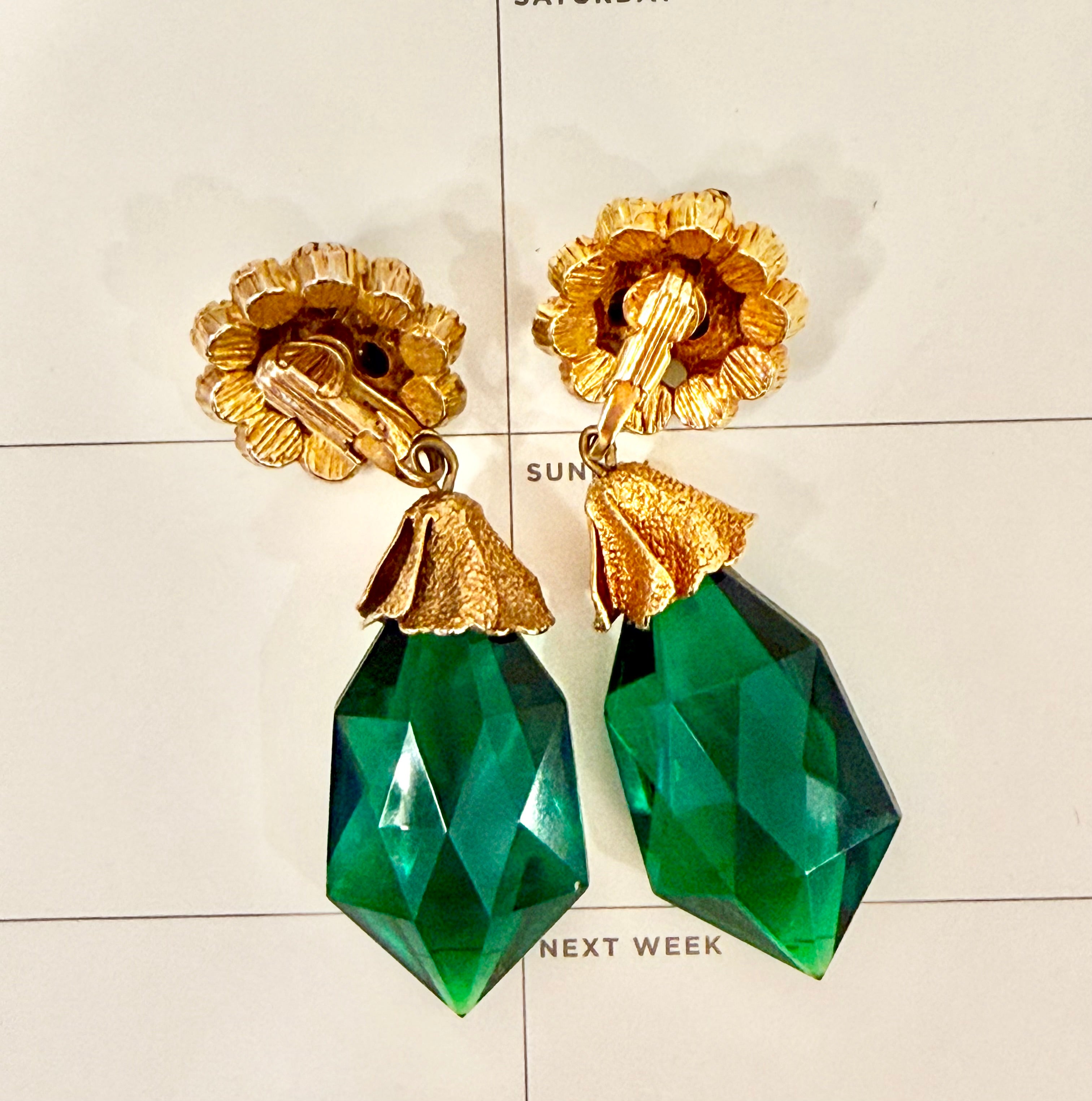 The socilaite and her love of emeralds...