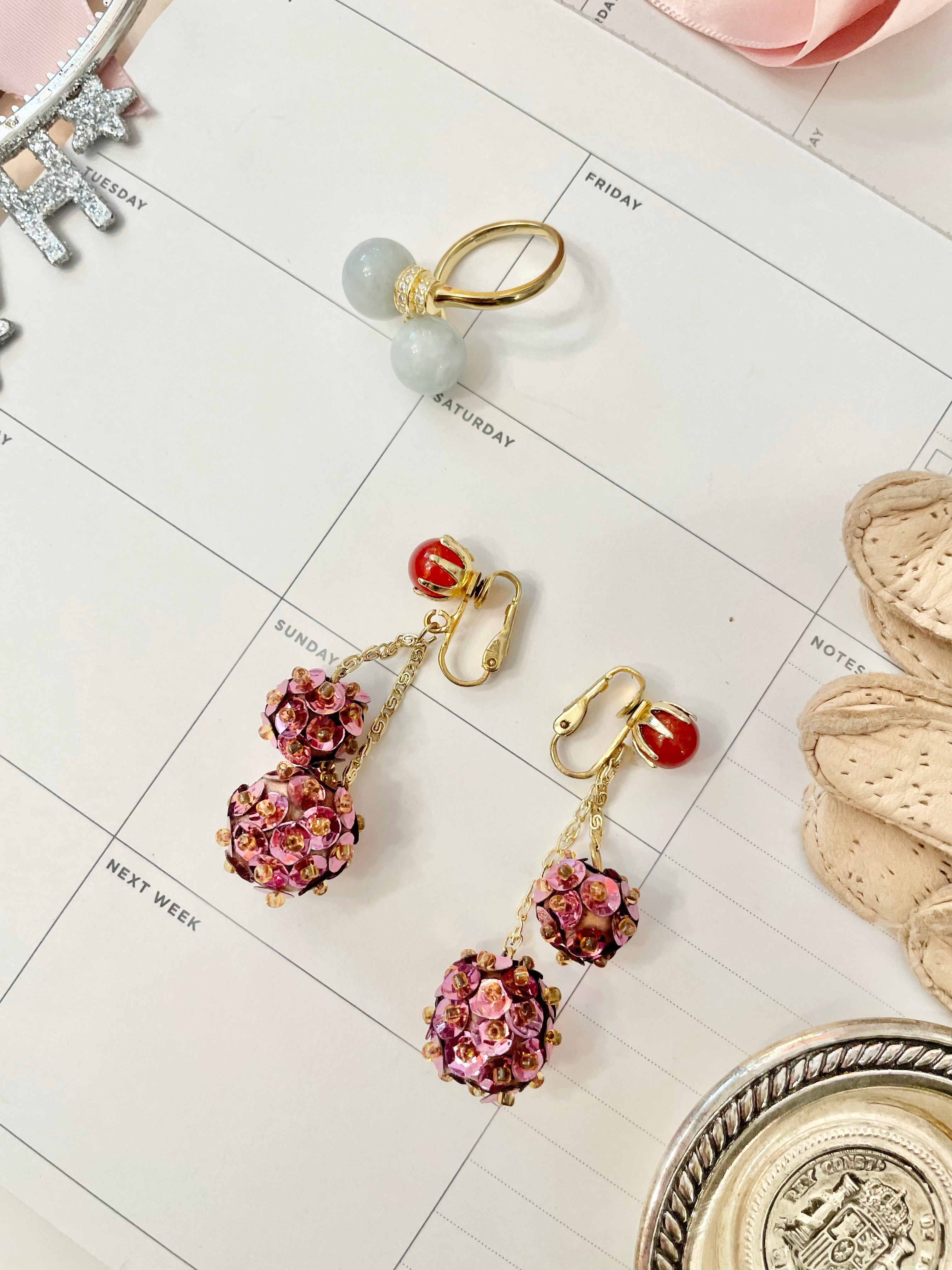 1960's Flirty gal pretty pink sequin drop earrings... so lovely