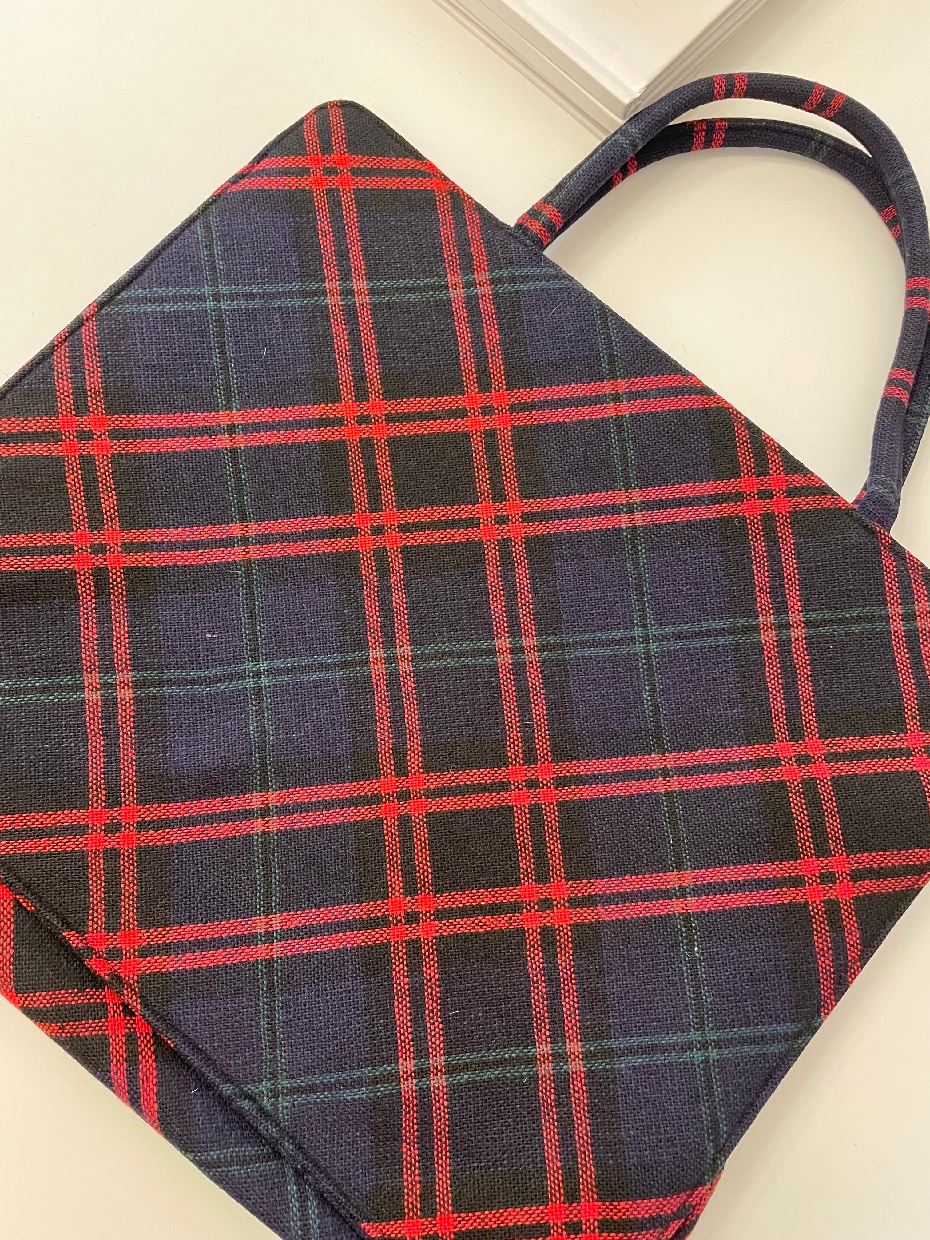 Vintage rare Margaret Smith, wool plaid tote bag.... so classy