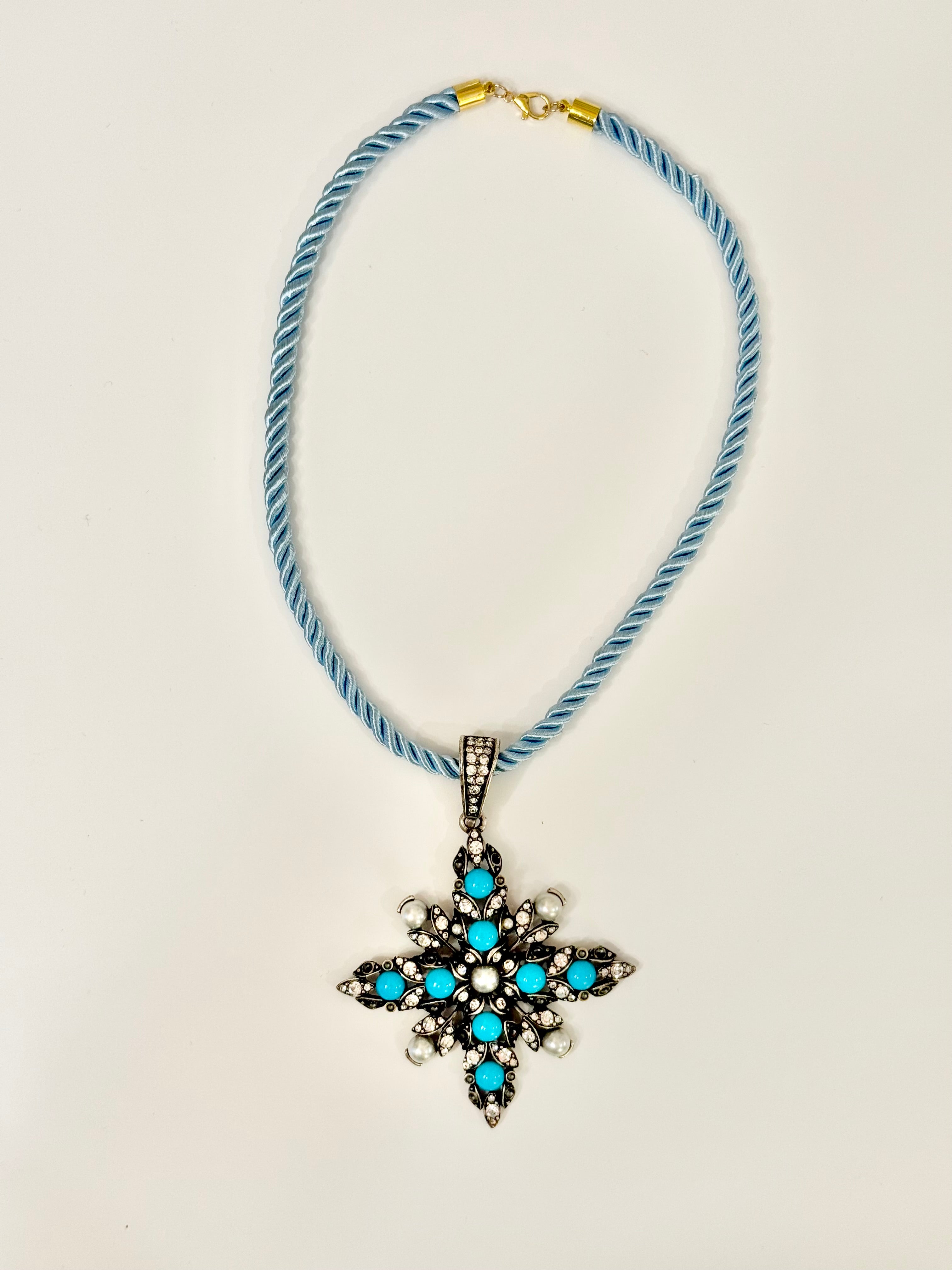 The most elegant Maltese cross pendant necklace.... so chic