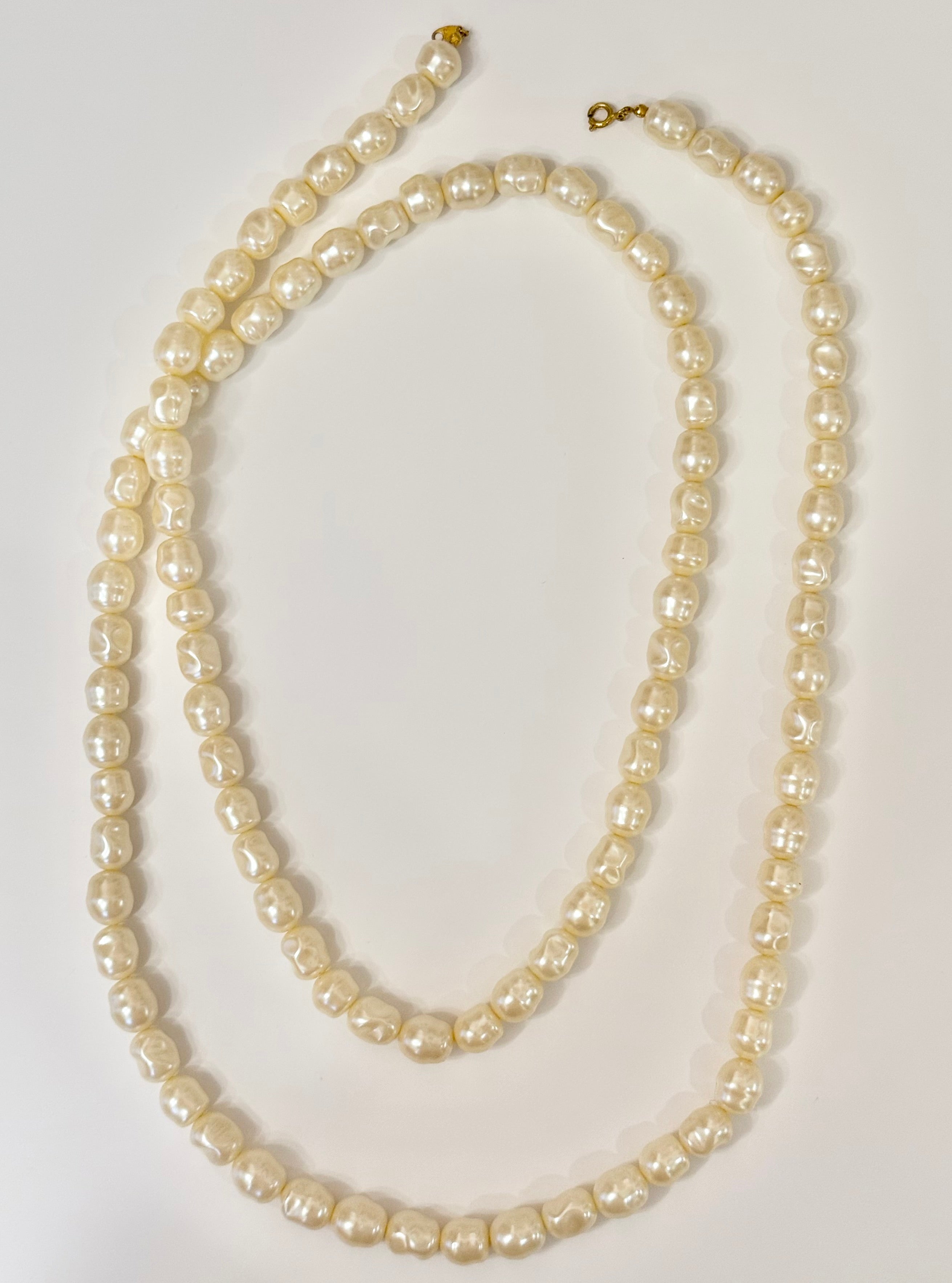 That preppy girl and her love of pearls...