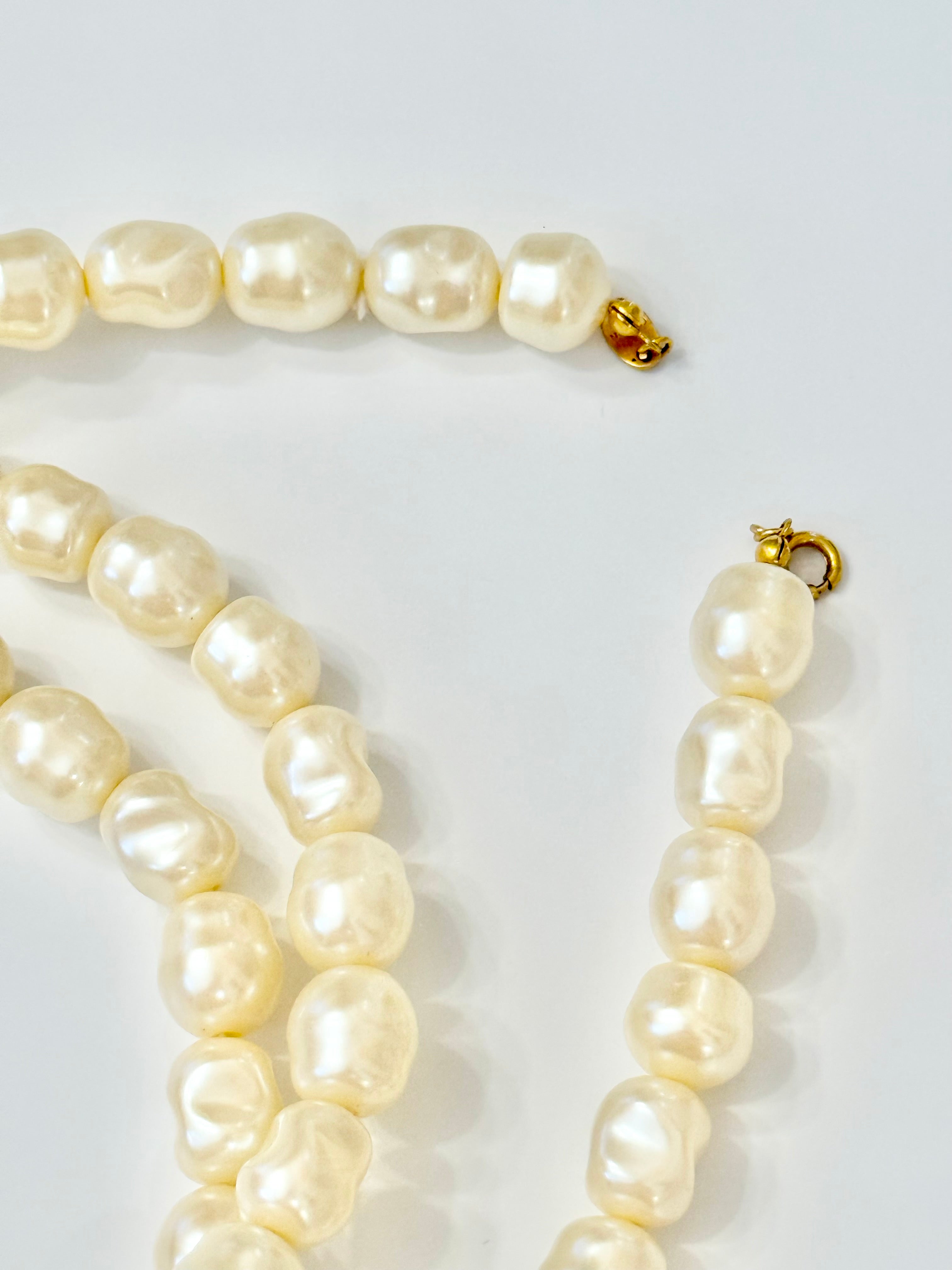 That preppy girl and her love of pearls...