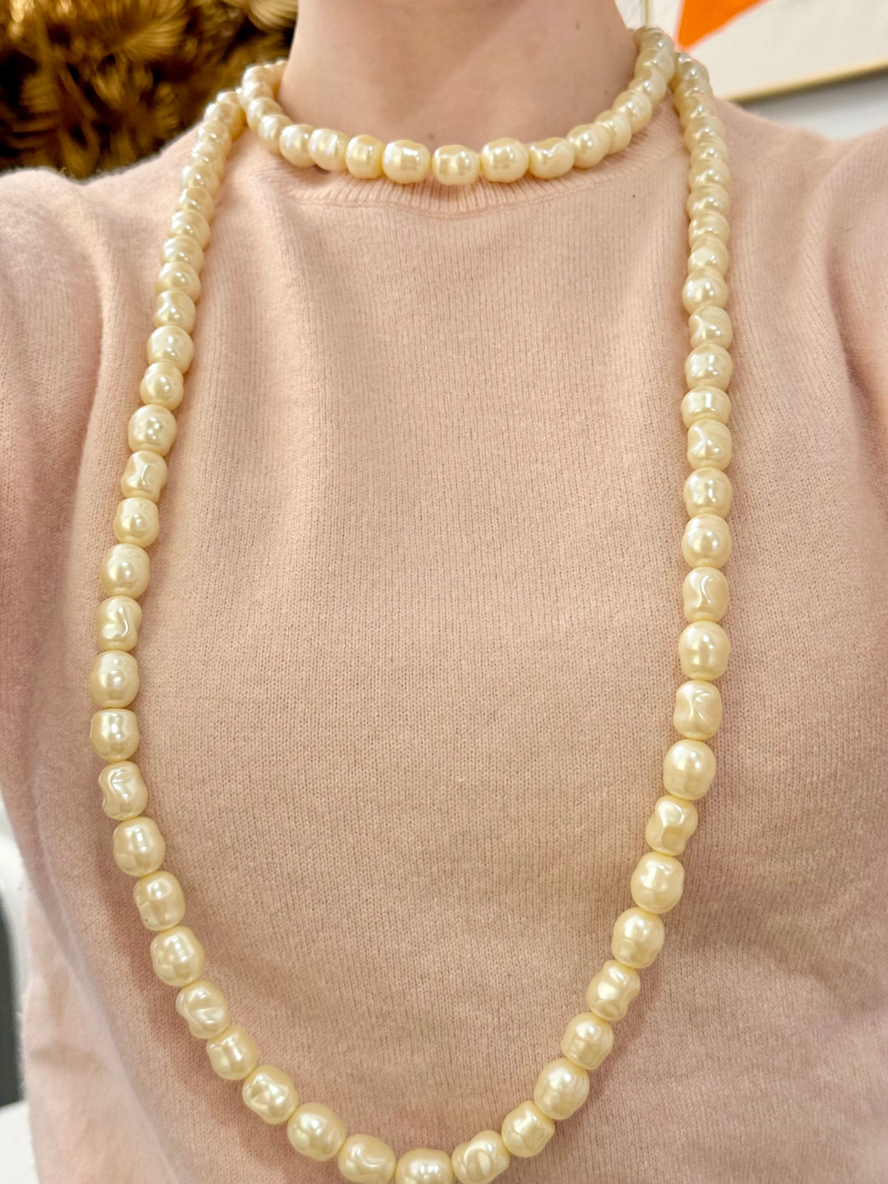 That preppy girl and her love of pearls...