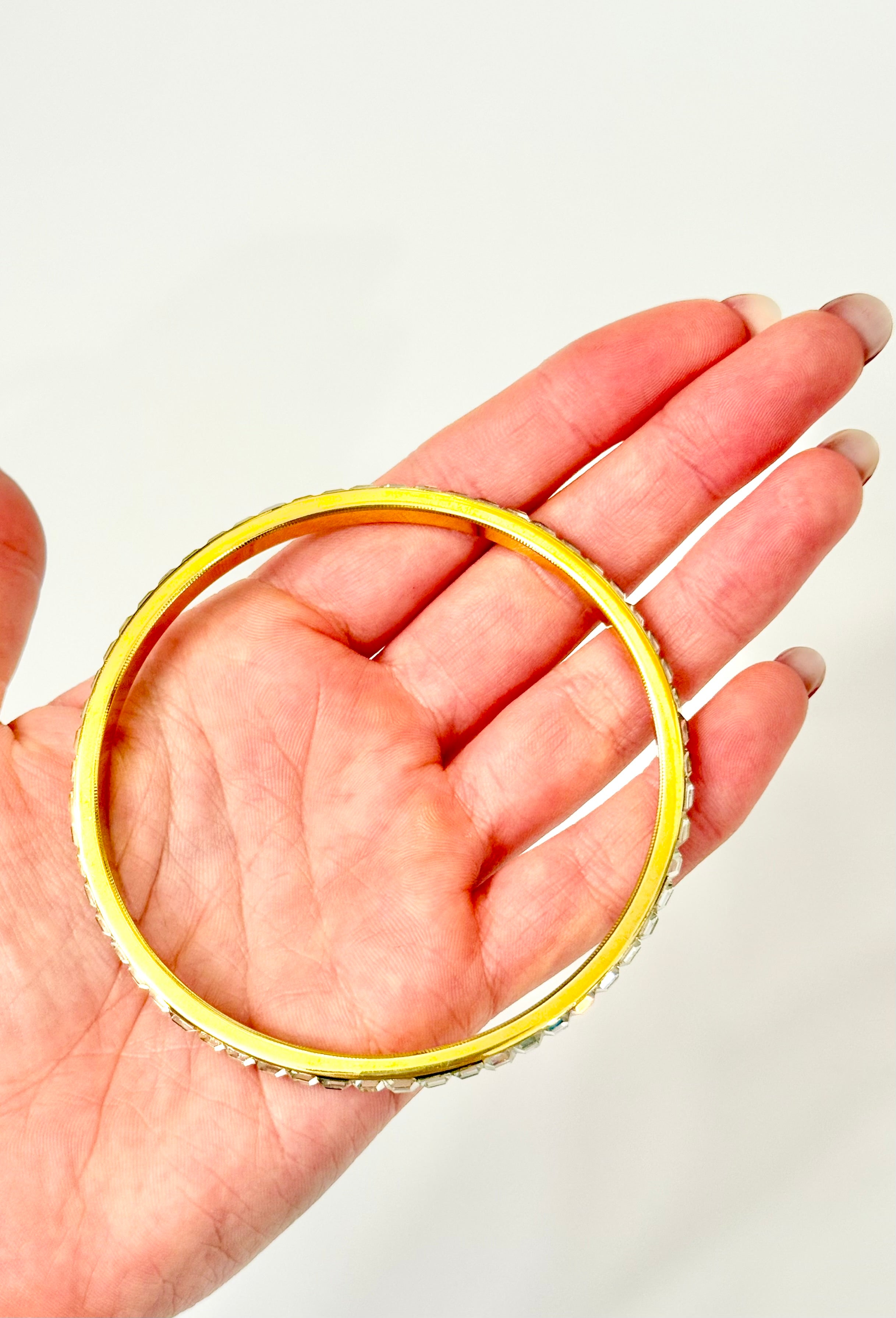 That divine bracelet with cut glass