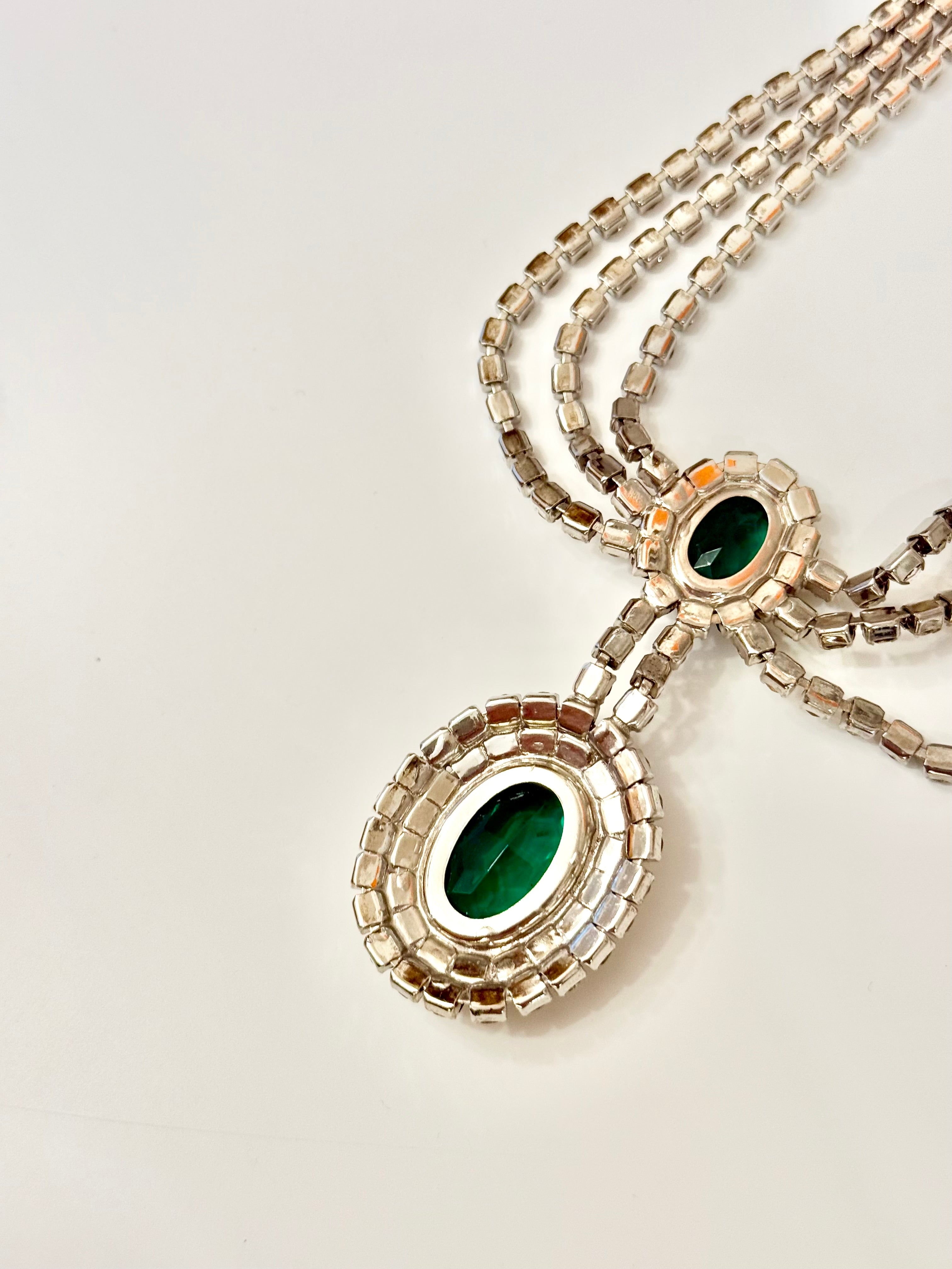 The most divine 1960's emerald glass drop necklace...