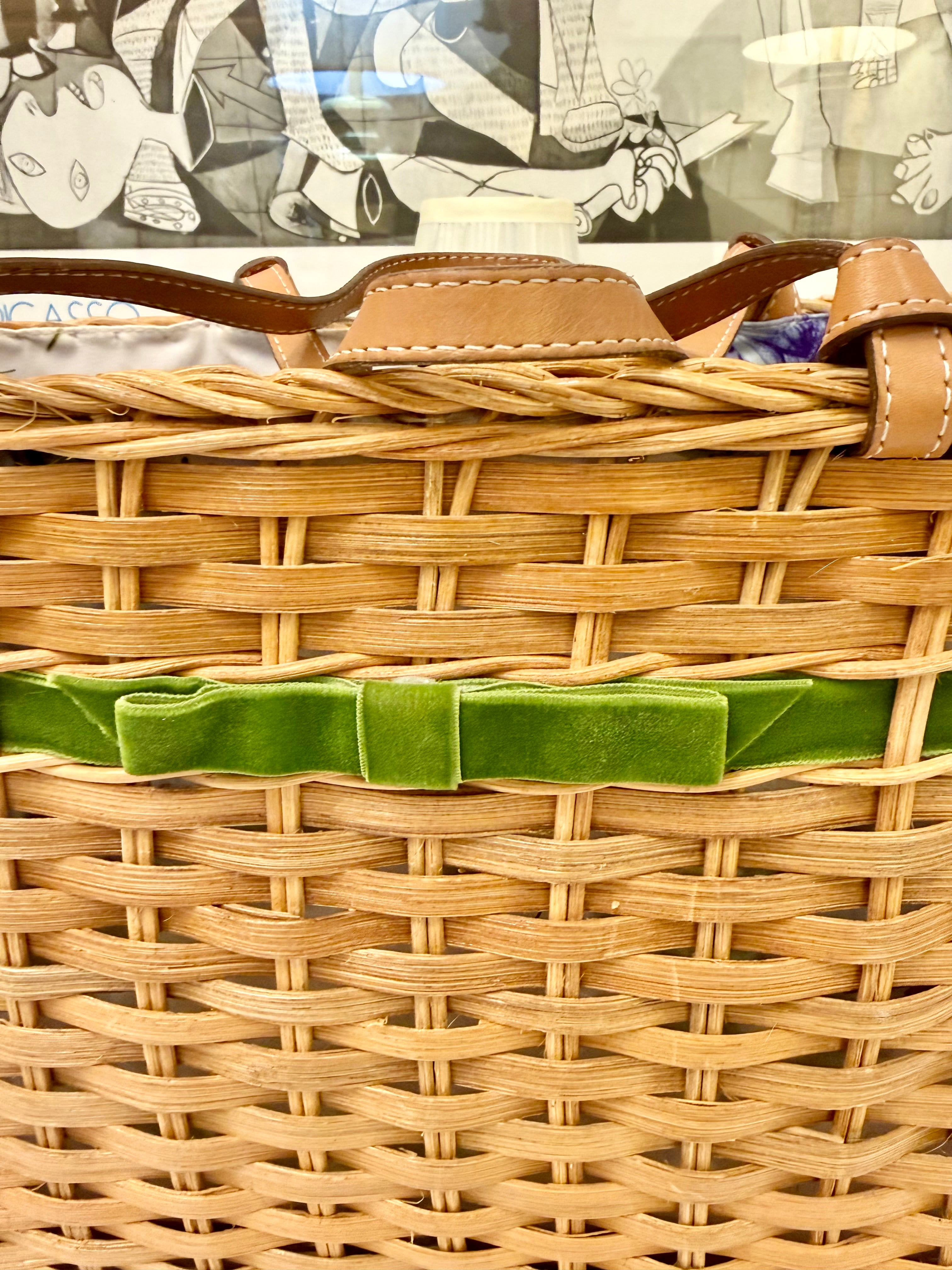 The classy Kate Spade basket bag with a velvet bow!