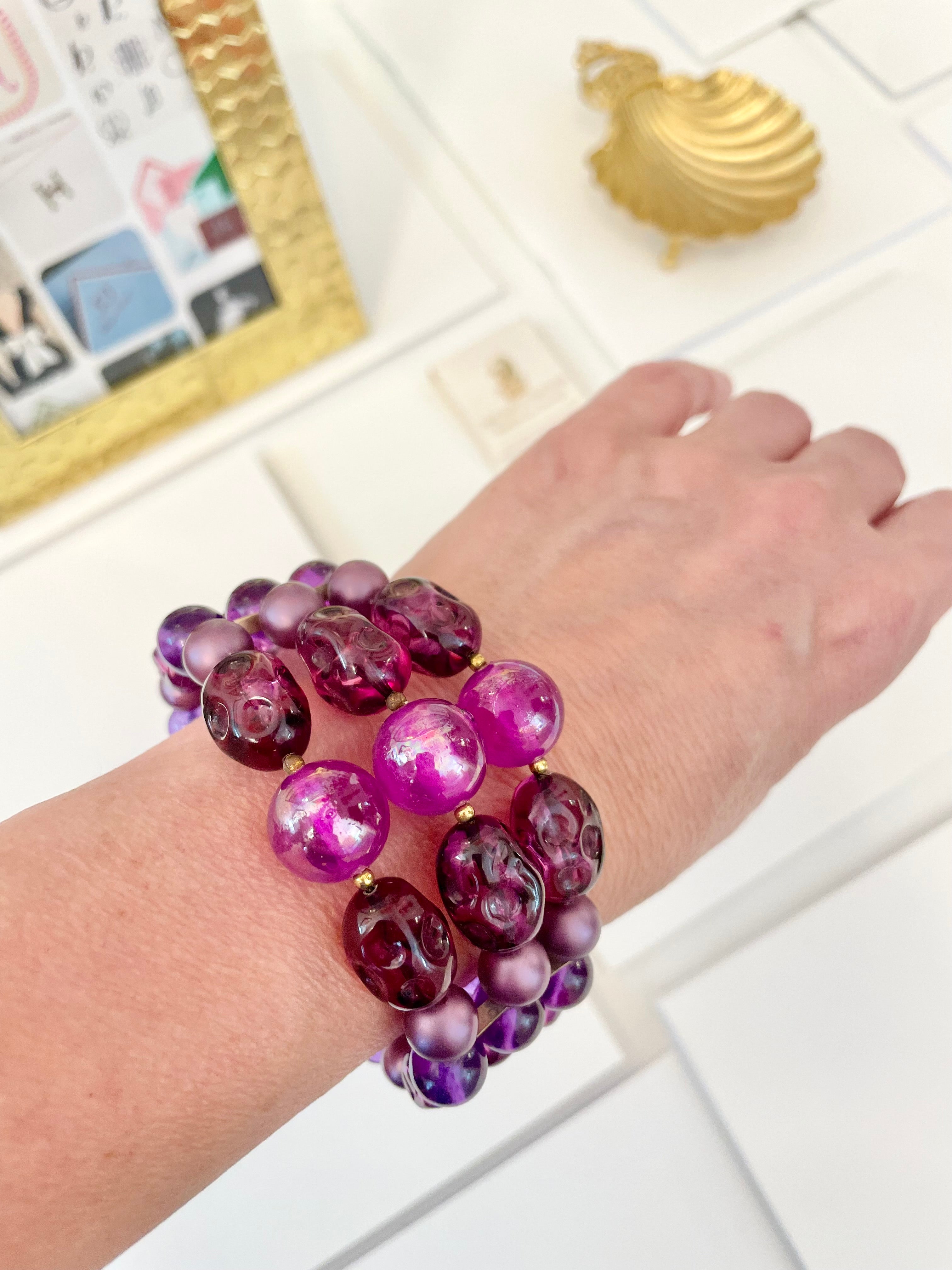 1960's rich color story, classy beaded bracelet ...... lovely!