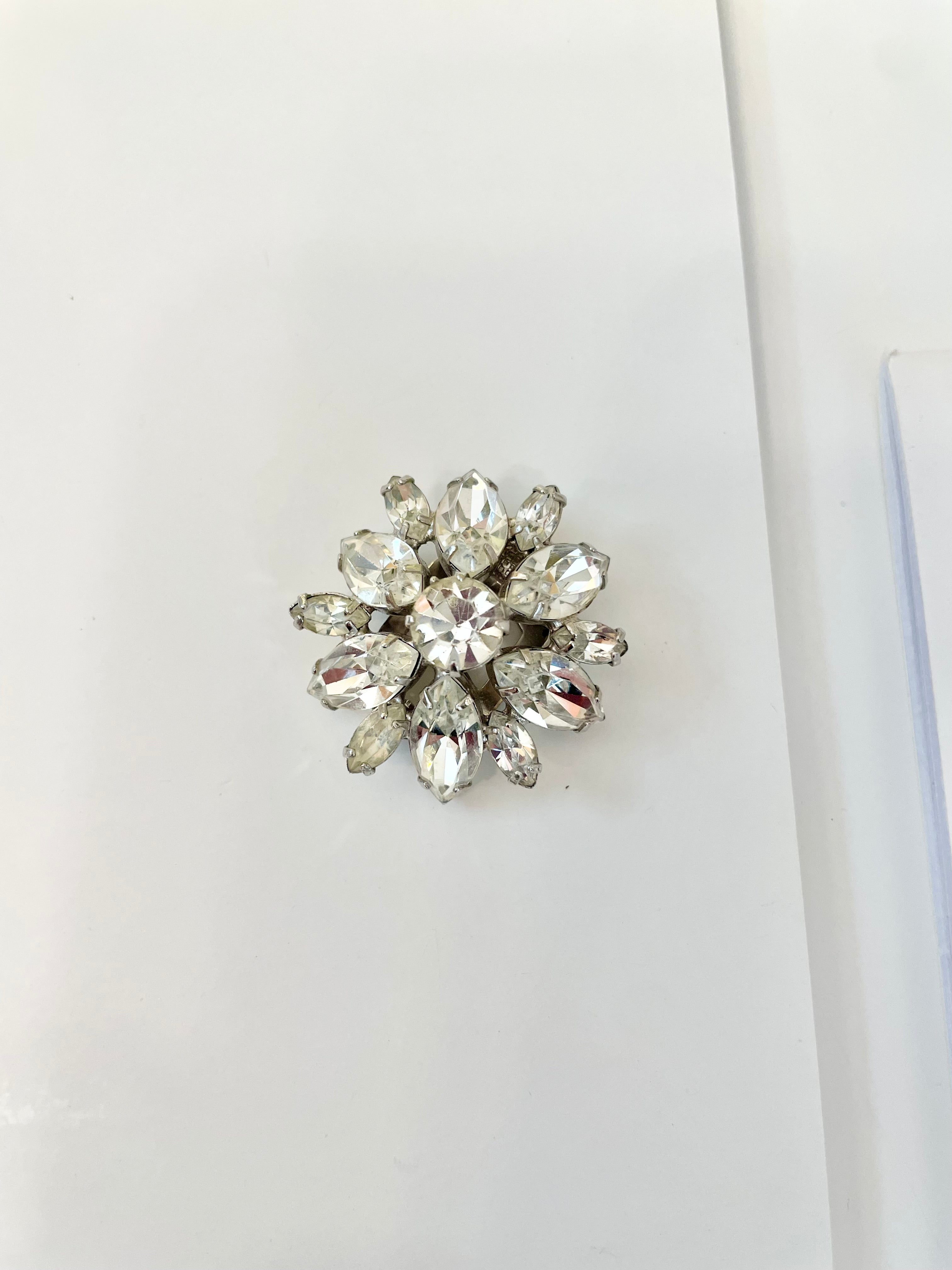 1940's stunning petite fur clip.... so elegant.