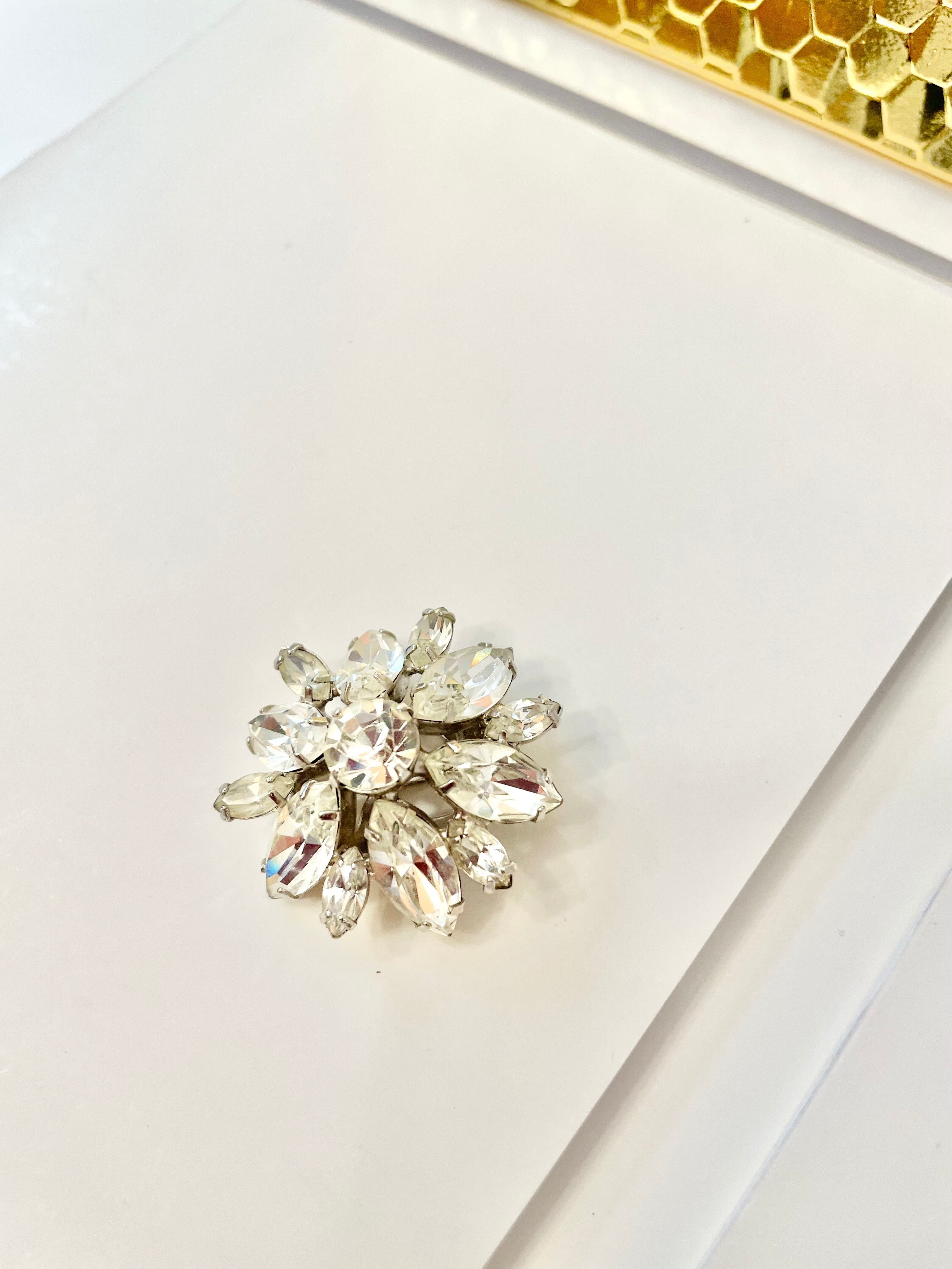 1940's stunning petite fur clip.... so elegant.