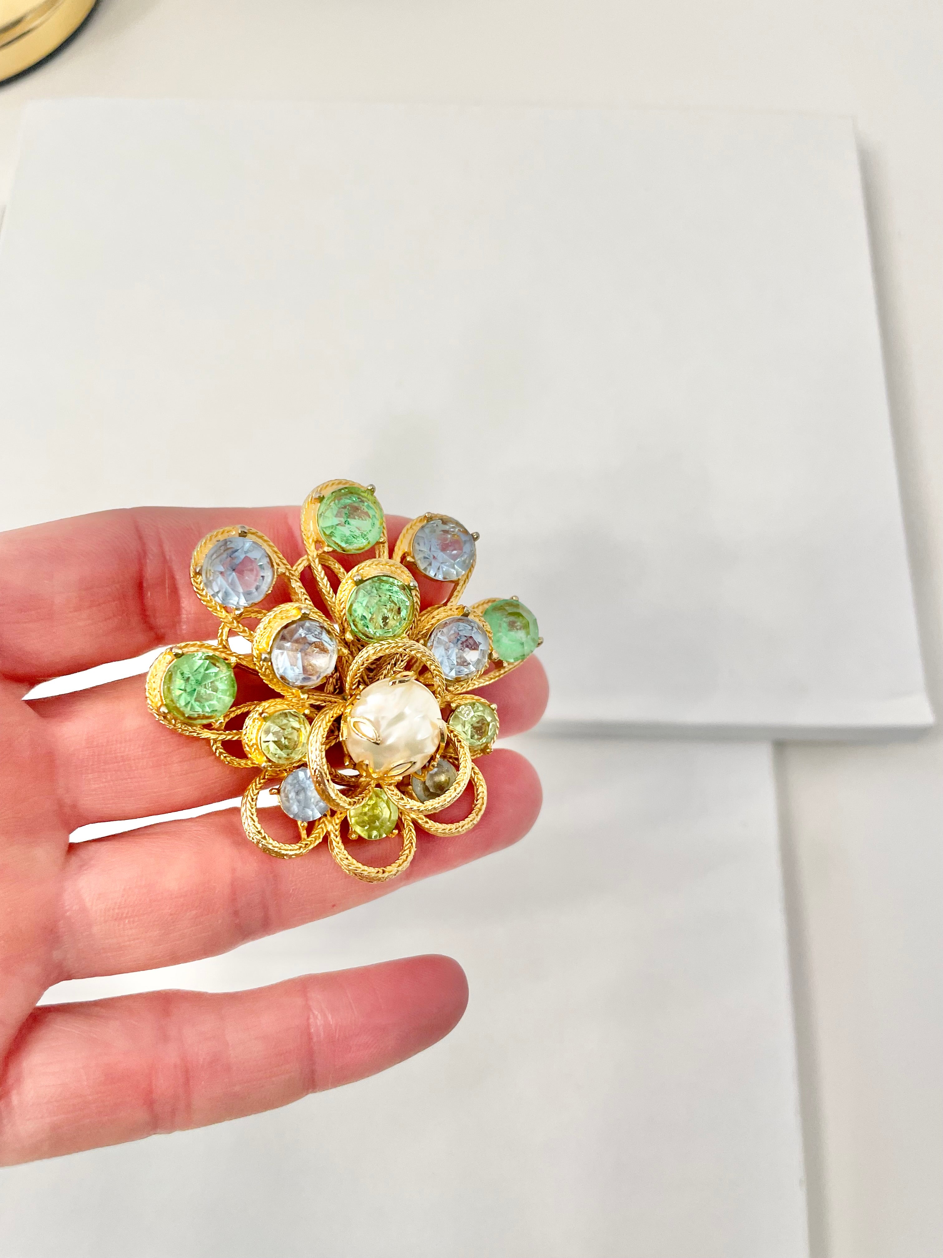 The most beautiful, and feminine soft color palette brooch, so divine.. faux baroque pearl, and a dusting of pastel glass stones... so yummy!