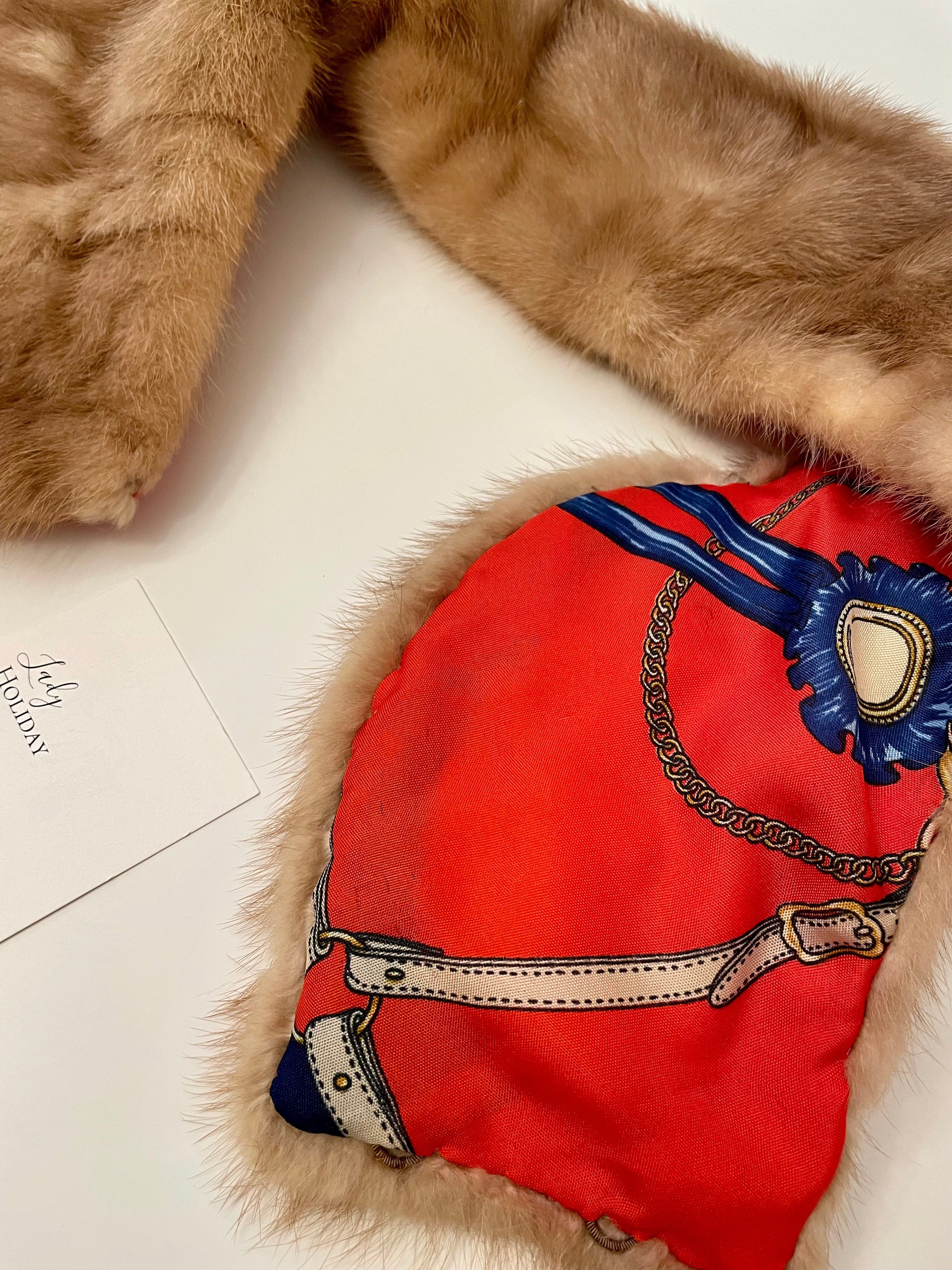 Ladies on Holiday, custom mink fur collar lined with vintage scarf.... so extraordinary