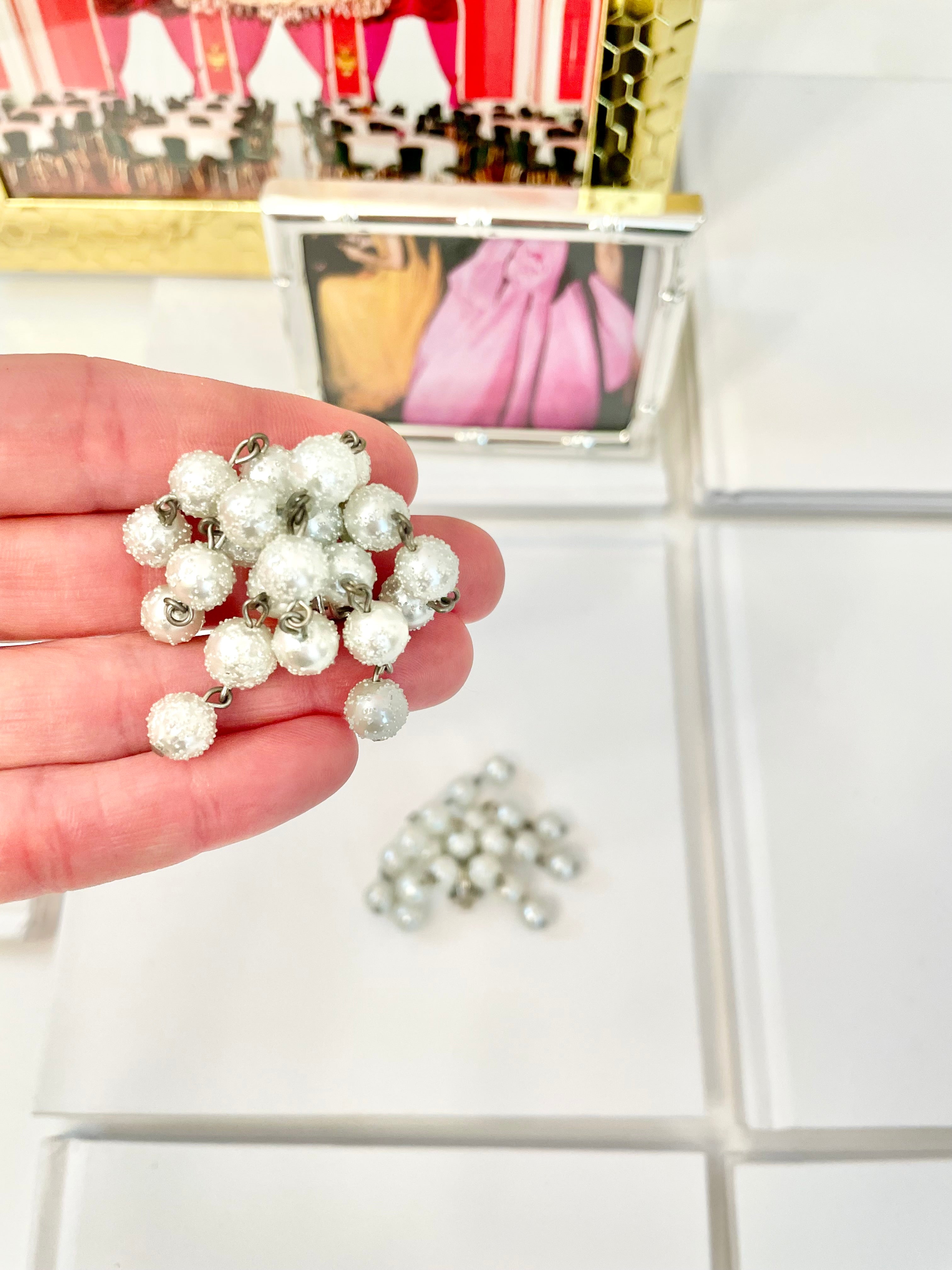 Lets go to the disco with these earrings.... so lovely!