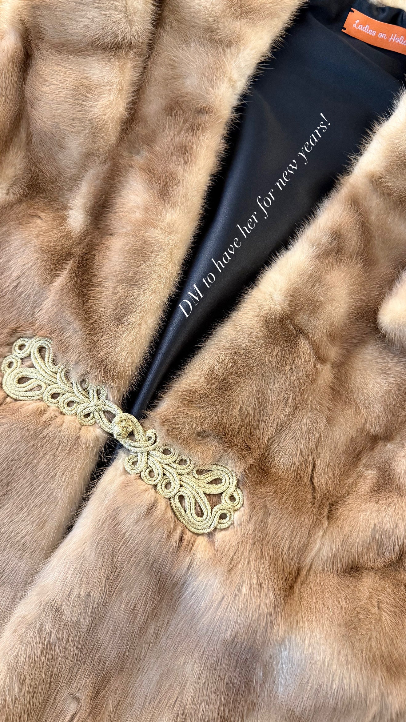 Vintage stunning mink shawl with classy frog closure.