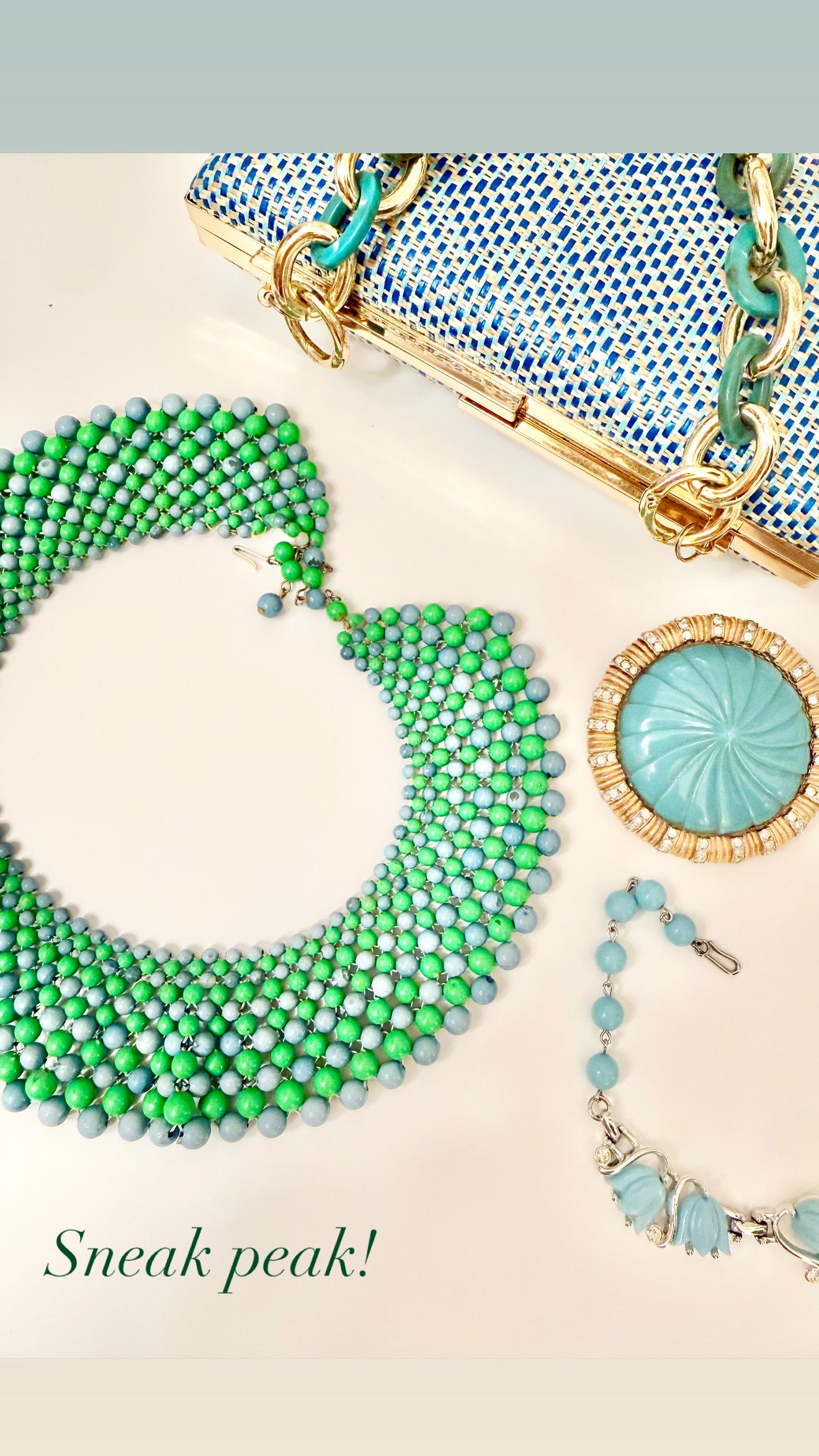 RESERVED 1950’s stunning collar