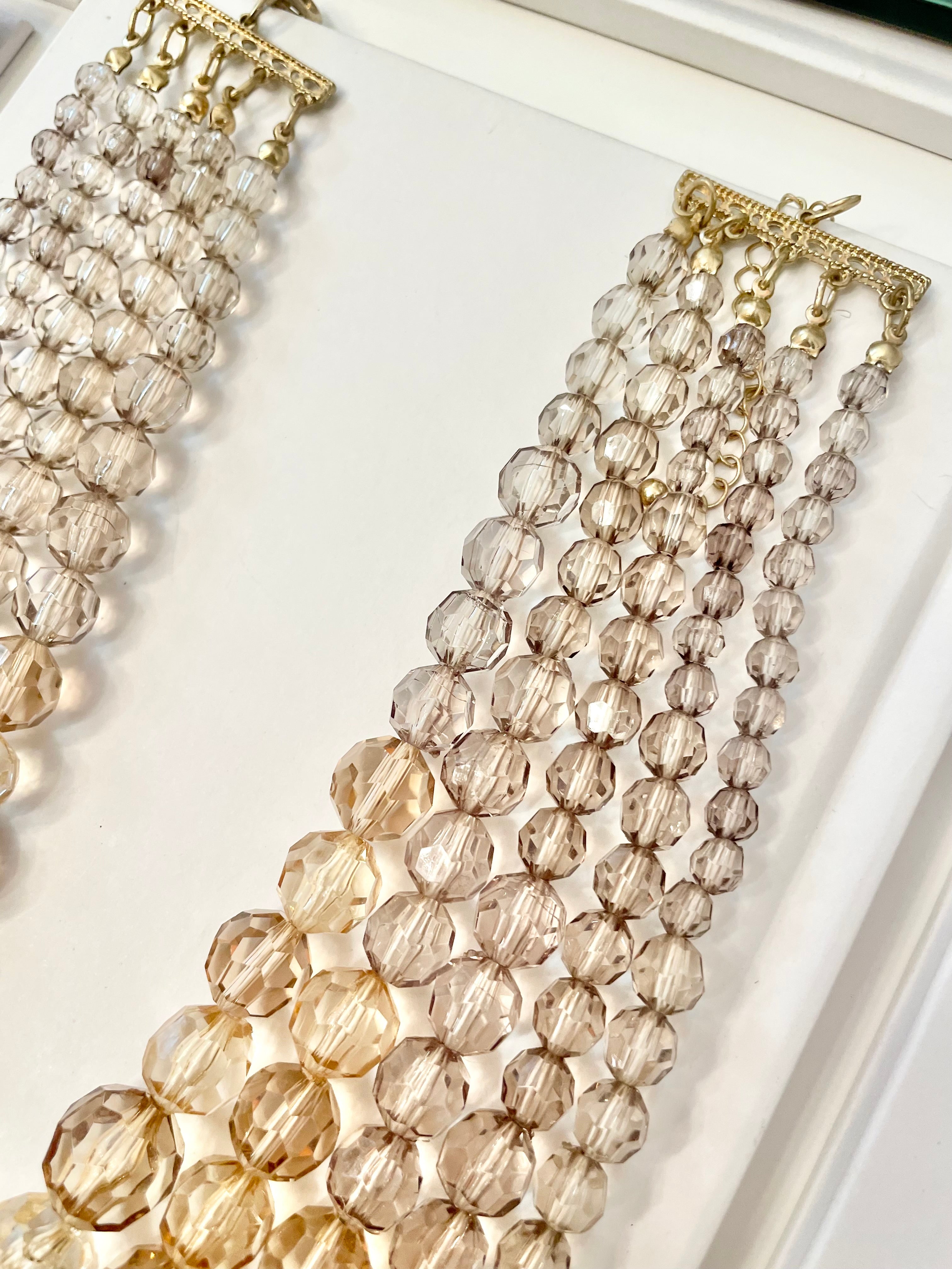 The most lovely champagne colored faceted beaded necklace..... so divine!
