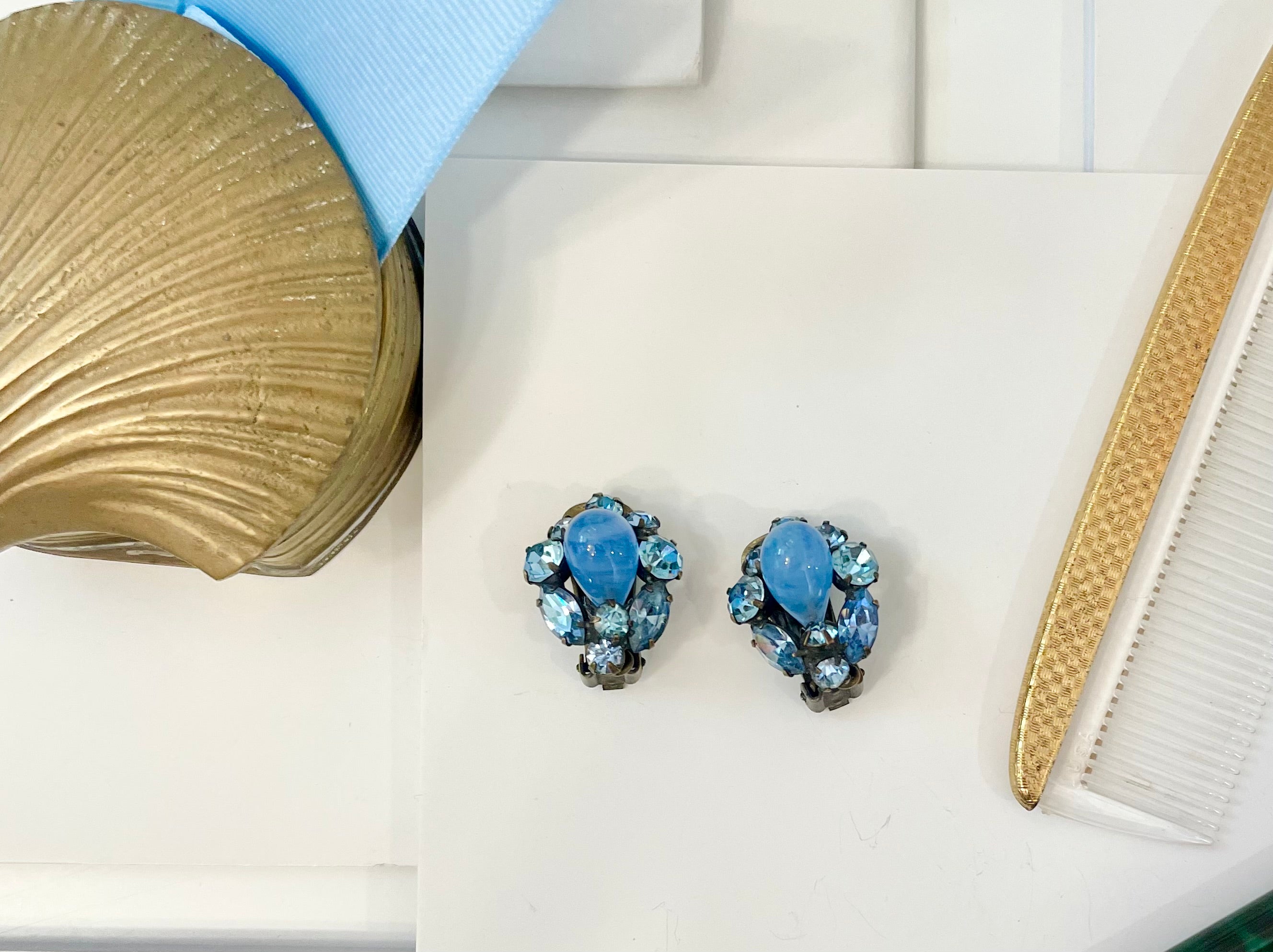 1960's Weiss stunning cornflower blue earrings.. so lovely