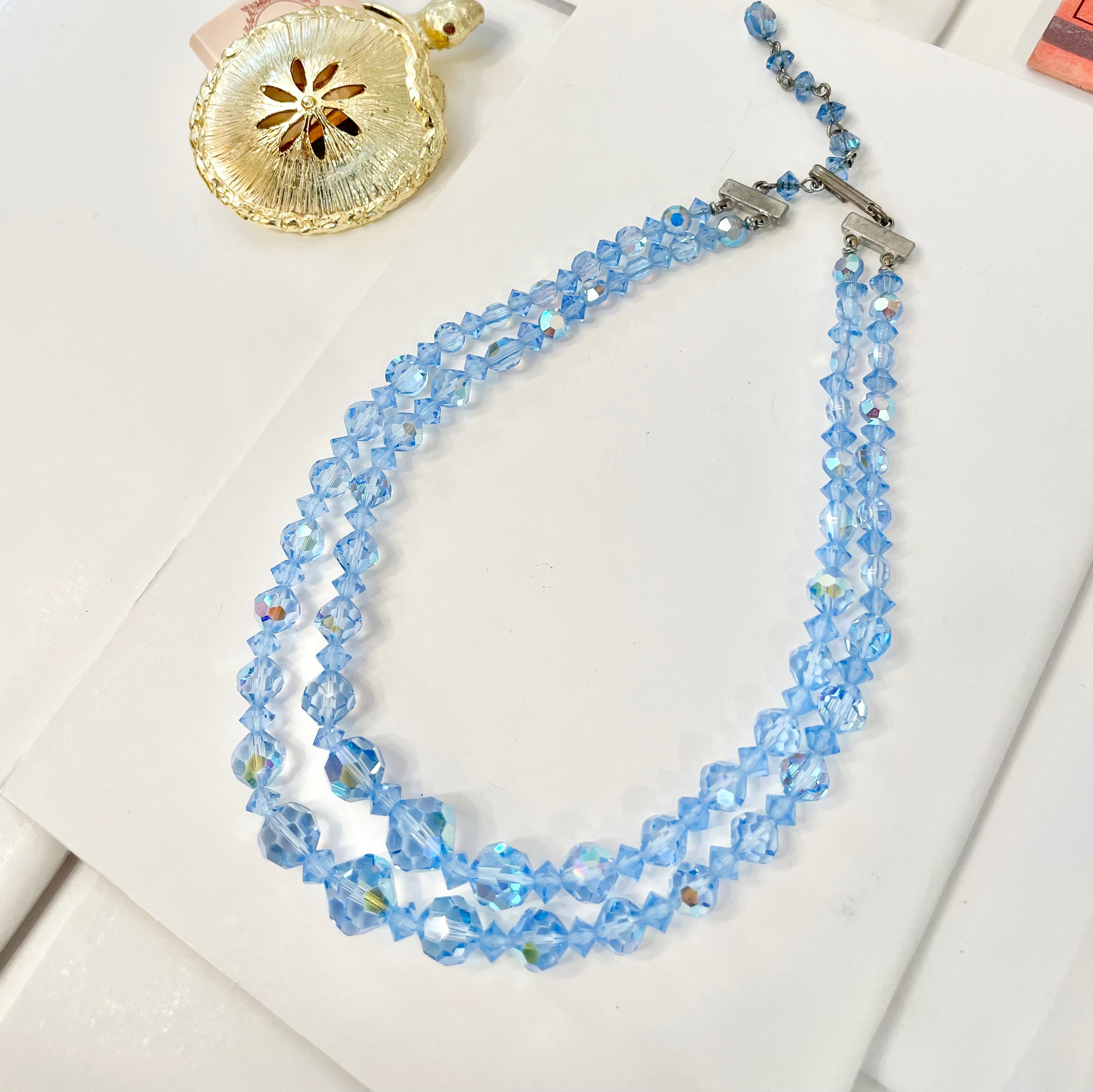 Vintage stunning Austrian crystal feminine blue necklace... so divine