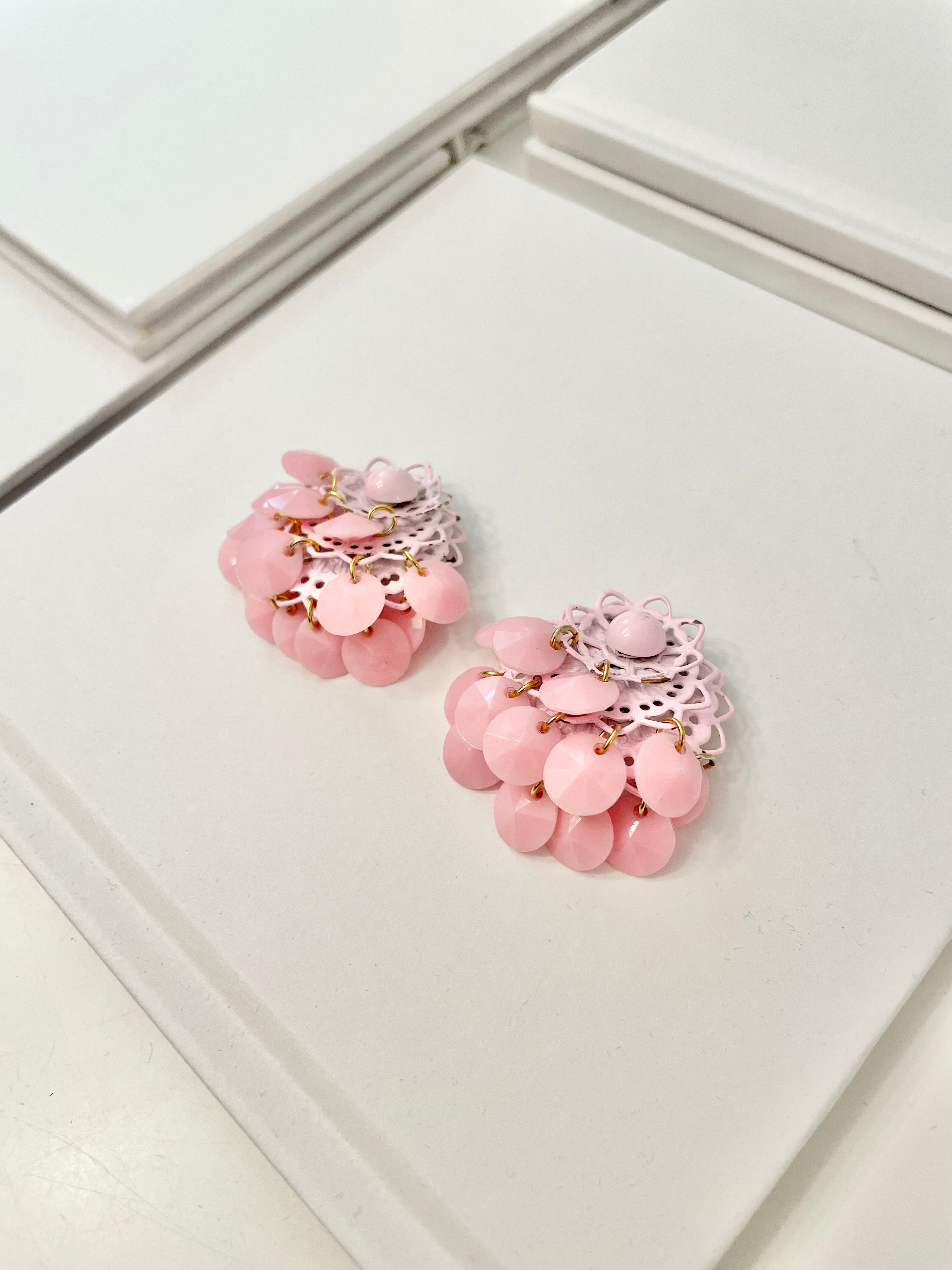 Korean Style Heart Shape Light Pink Color Hoop Earring – Aferando
