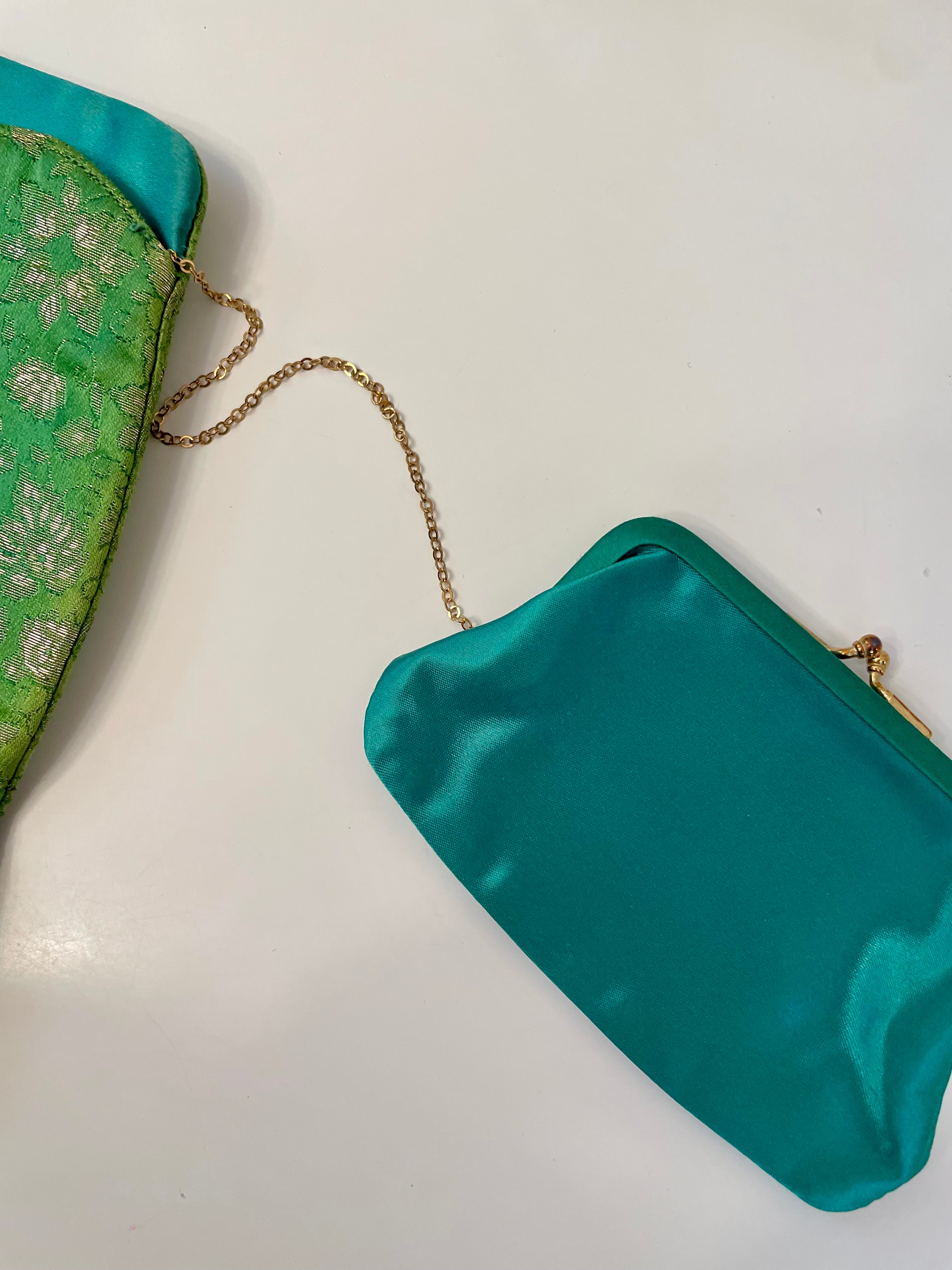 1960's stunning emerald green clutch bag... so fancy