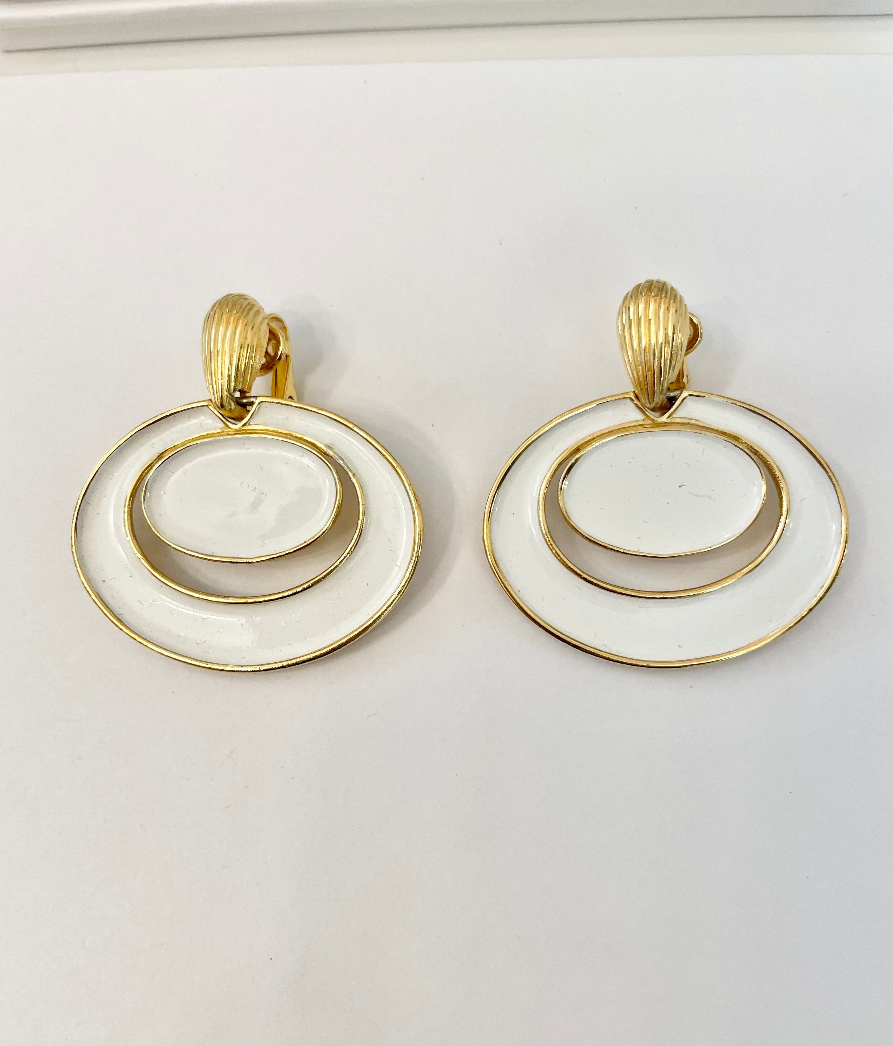 Truly lovely 1970's Trifari ivory, and gold modern clip earrings...so timeless