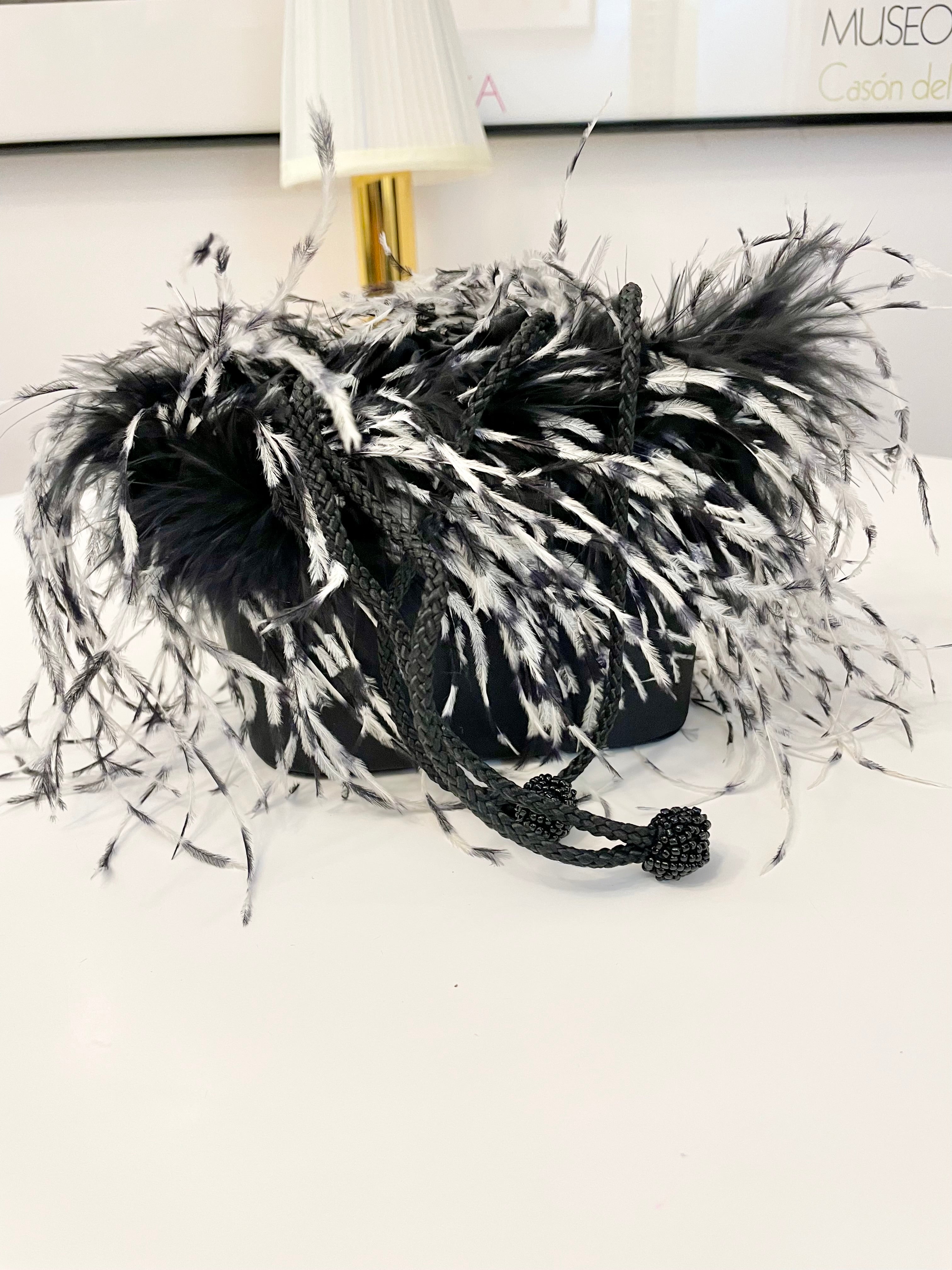 The cutest ostrich feather box bag.... so sassy