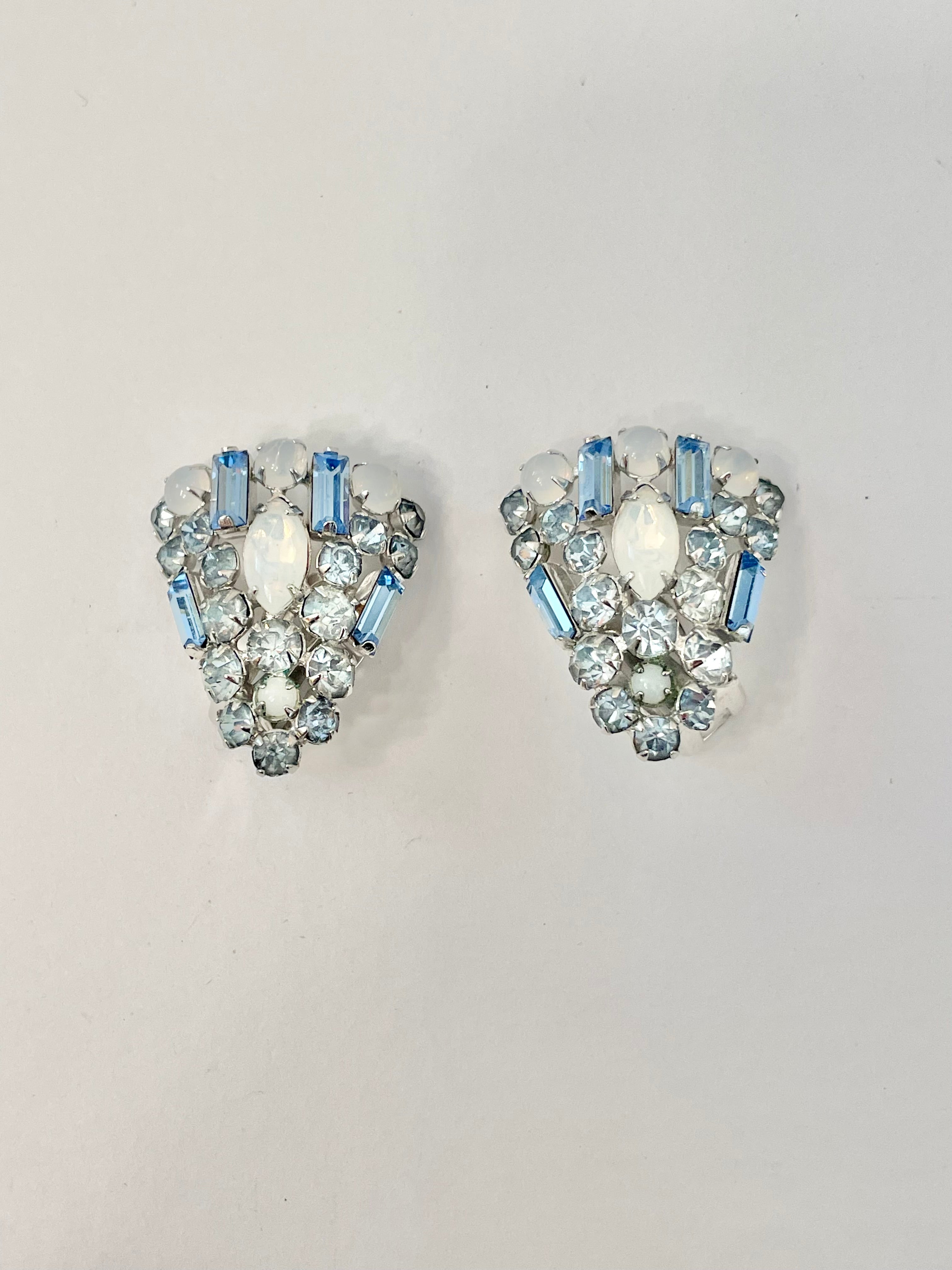 Vintage Mid high quality Century Mega opal angelic winged Clip on Earrings EUC formal prom