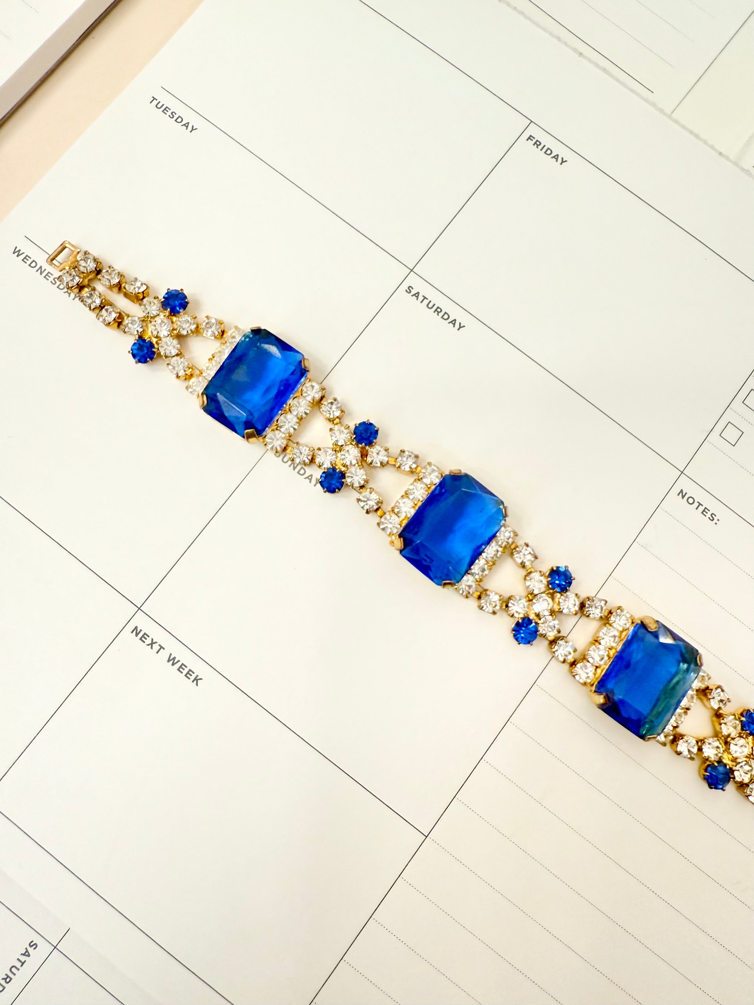 The most extraordinary sapphire glass bracelet...... so elegant