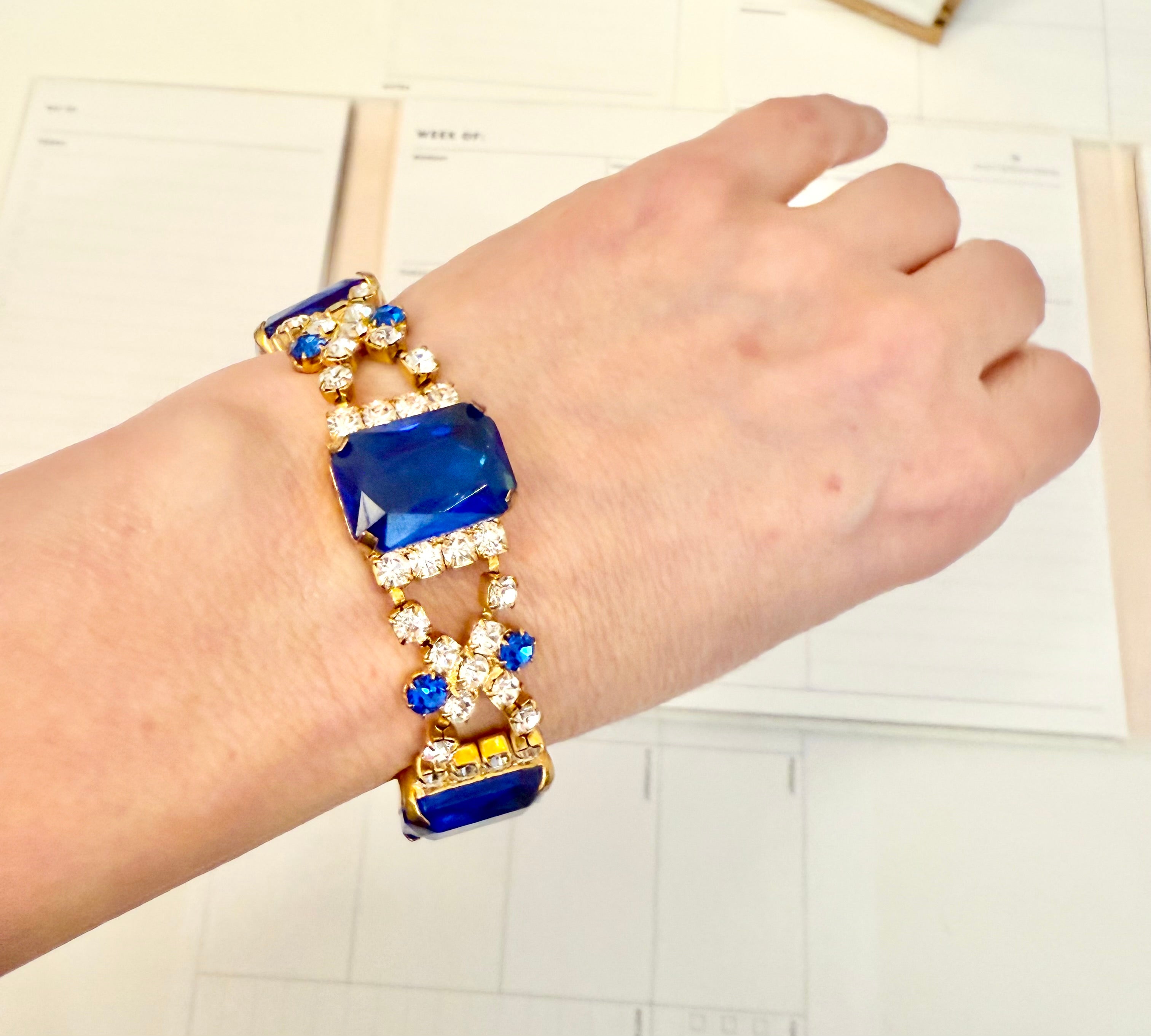 The most extraordinary sapphire glass bracelet...... so elegant