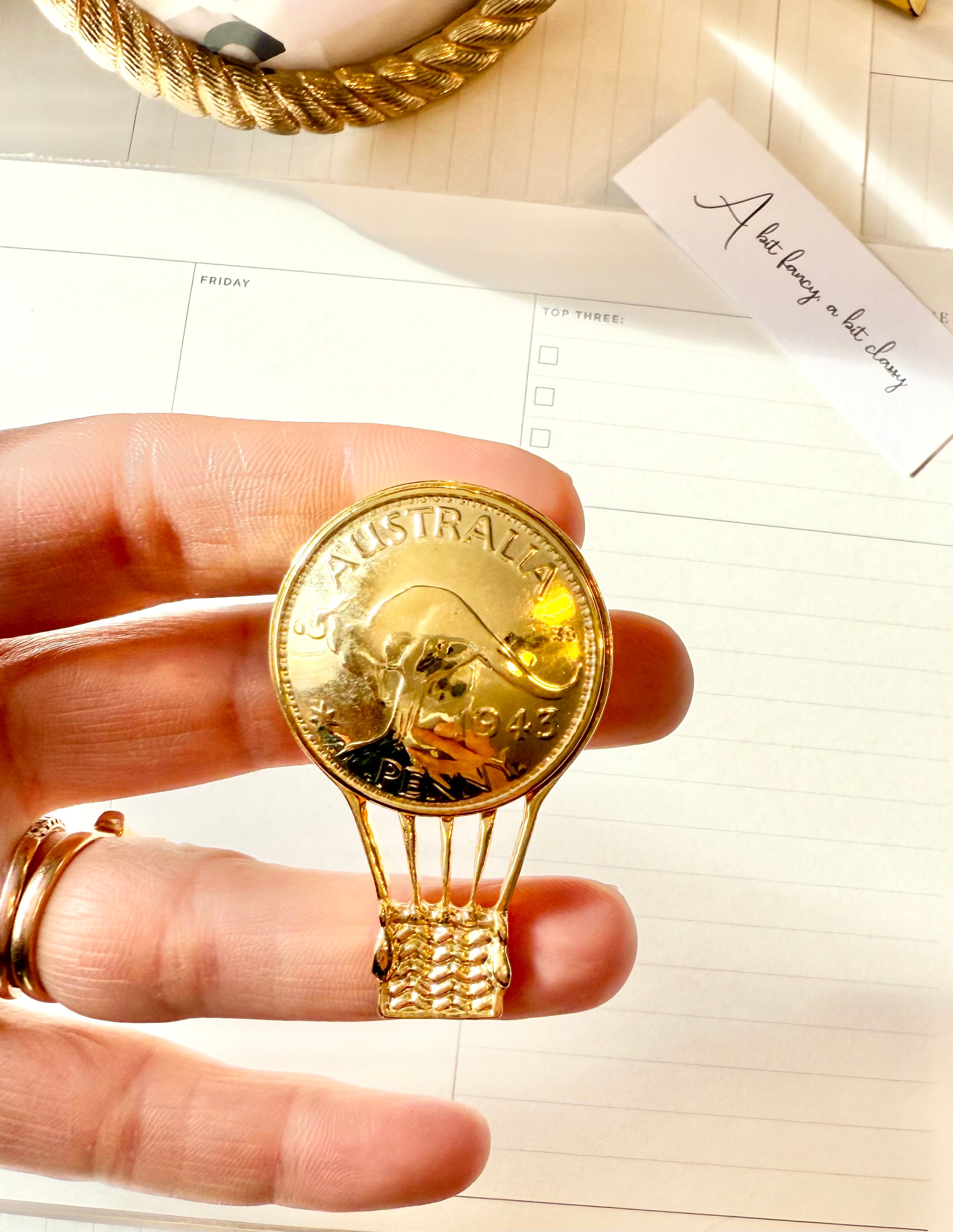 The most whimsical hot air ballon gold brooch... so elegant