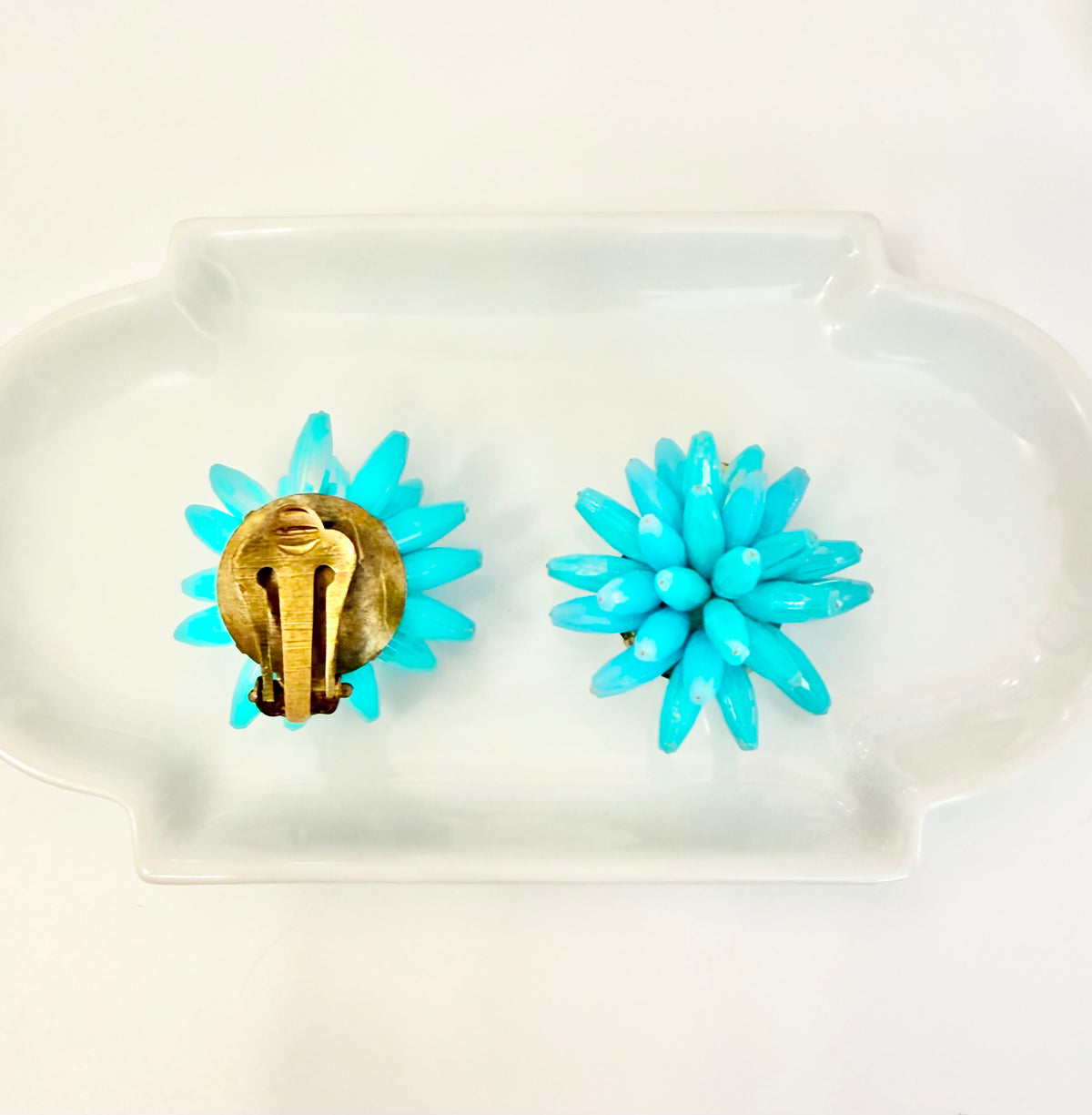 The most fabulous italian sputnik turquoise earrings.... so sassy!