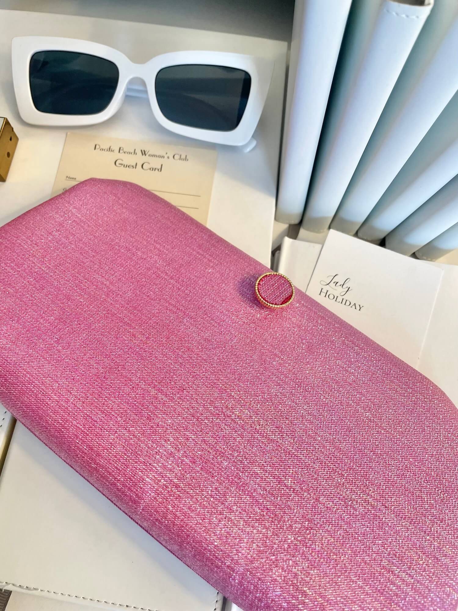 Flirty gal 1960's pink lame clutch bag...what a color!