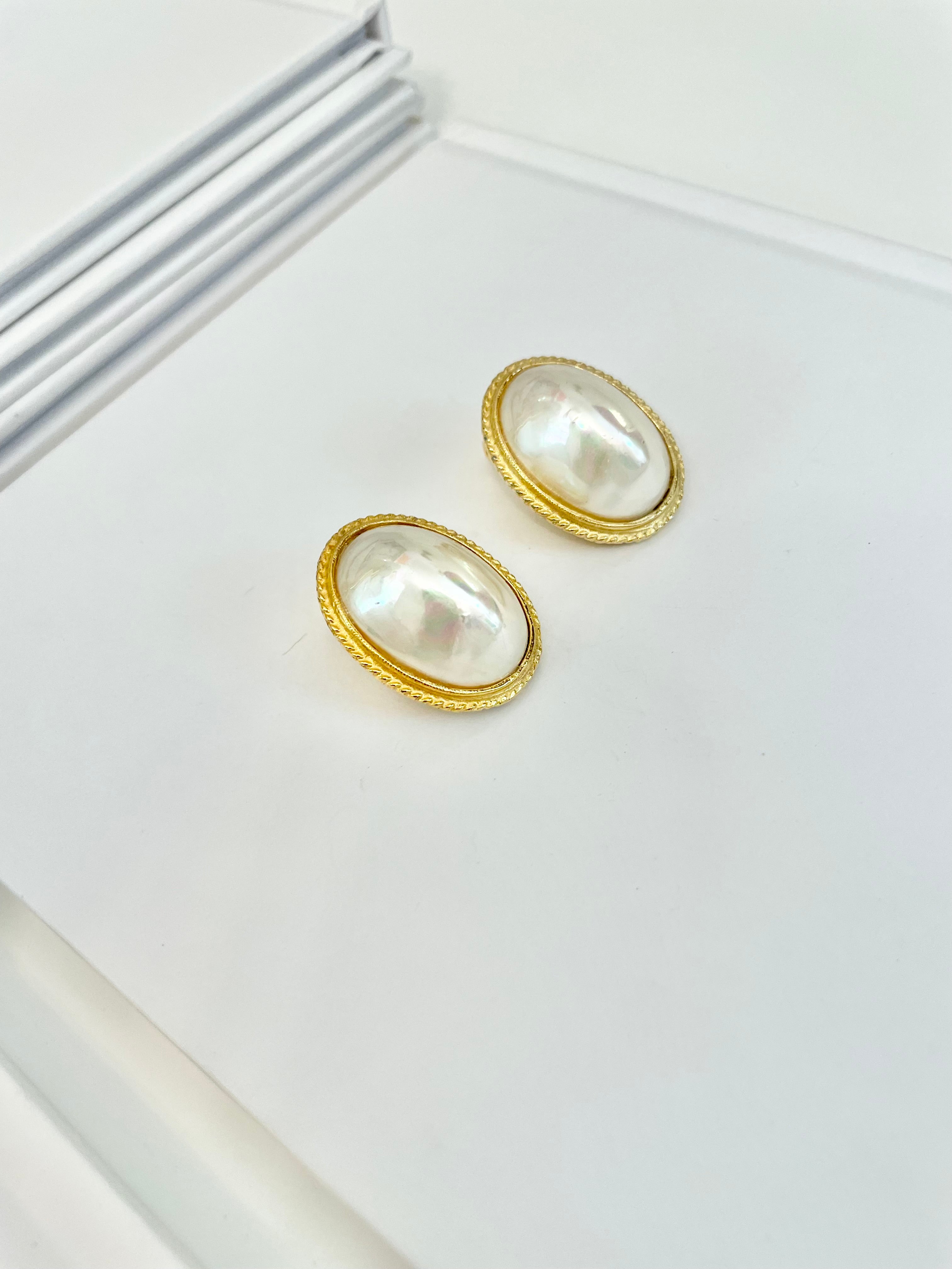 Divine Kenneth Jay Lane classy faux baroque pearl button earrings... a must for any lady!