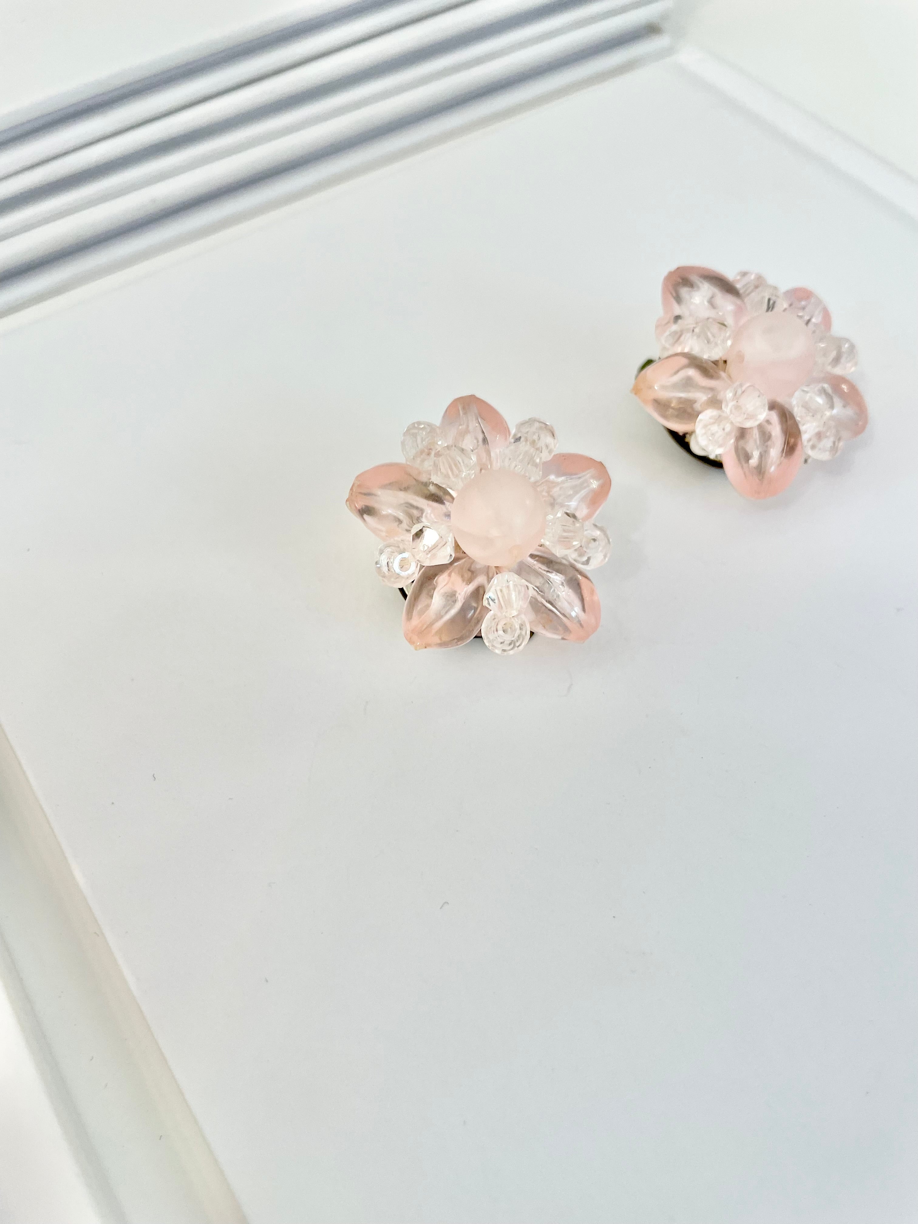 1960's Flirty gal soft pink divine lucite flower earrings... so elegant